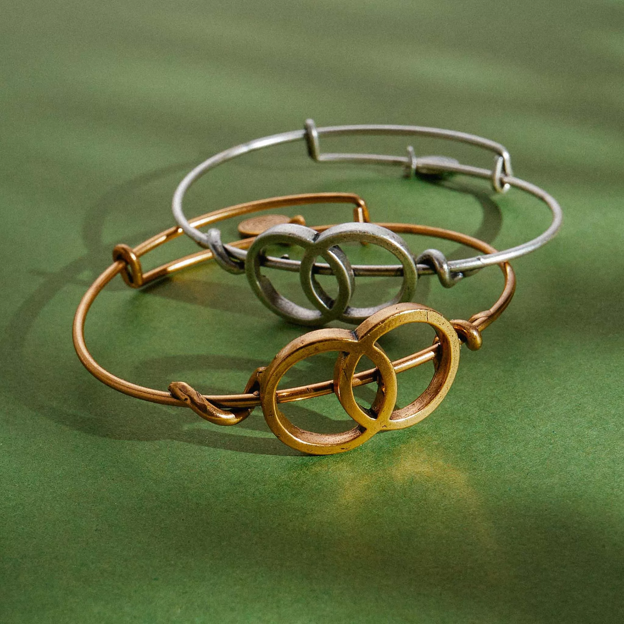 Vesica Piscis Symbol Wrap Expandable Bangle