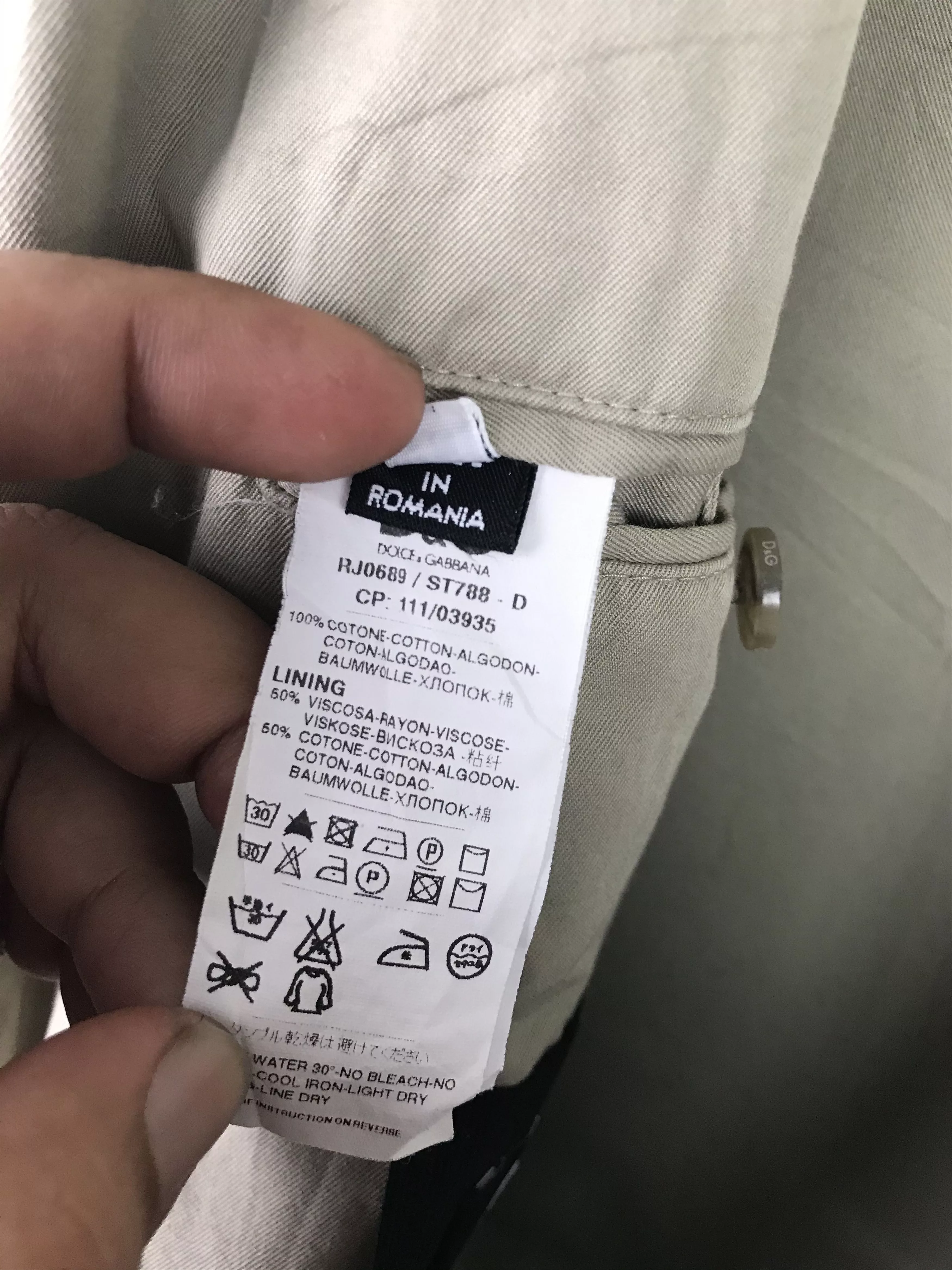 Dolce & Gabbana Light Jackets Dolce & Gabbana Luxury Dolce Gabbana D&G Button Jacket Multi Vintage