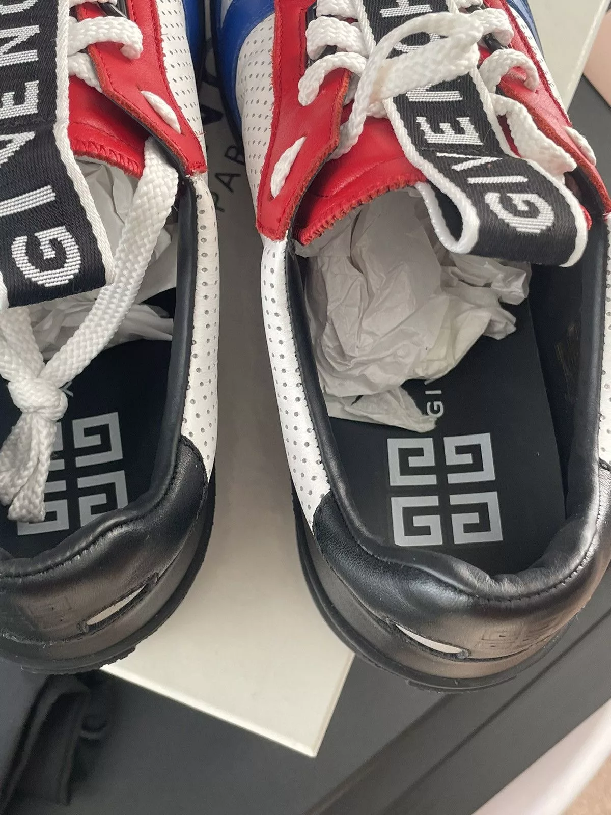 Givenchy Low Top Sneakers Givenchy TR3 Runner Sz 44 New Multi