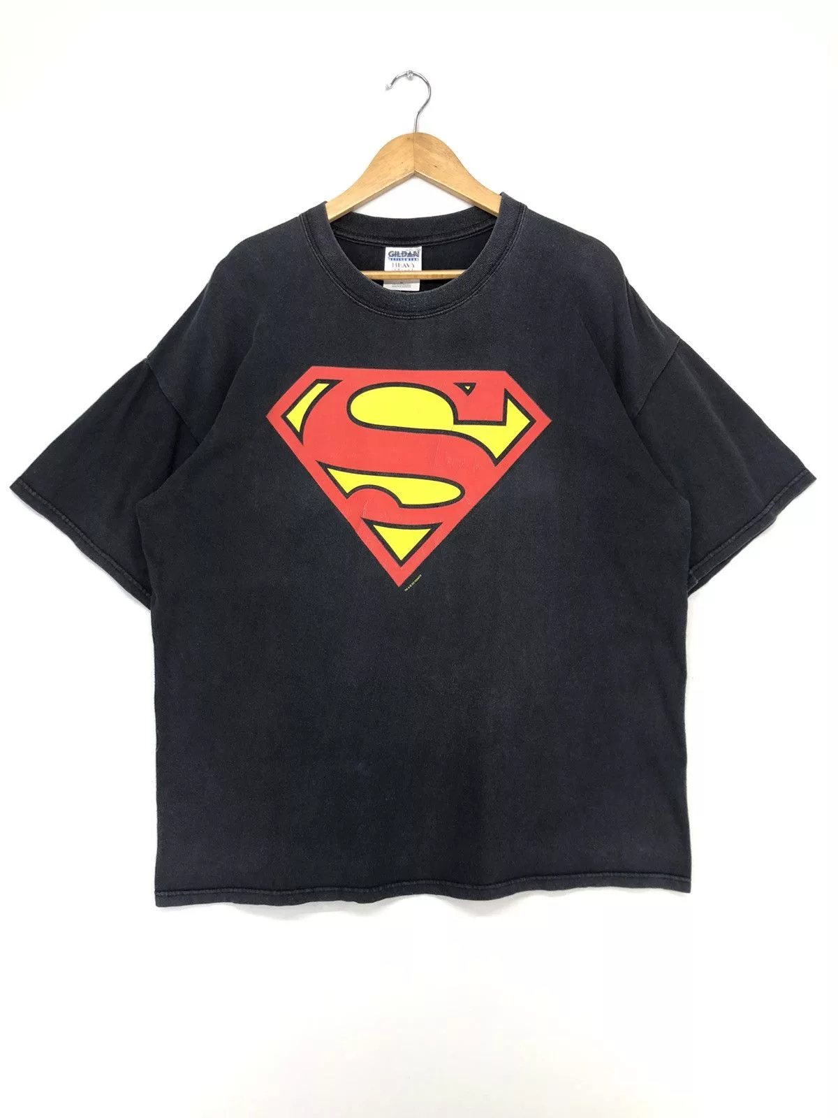 DC Comics Short Sleeve T Shirts DC Comics × Vintage Vintage Y2K Superman DC Comics Big Logo Faded Tshirt Black