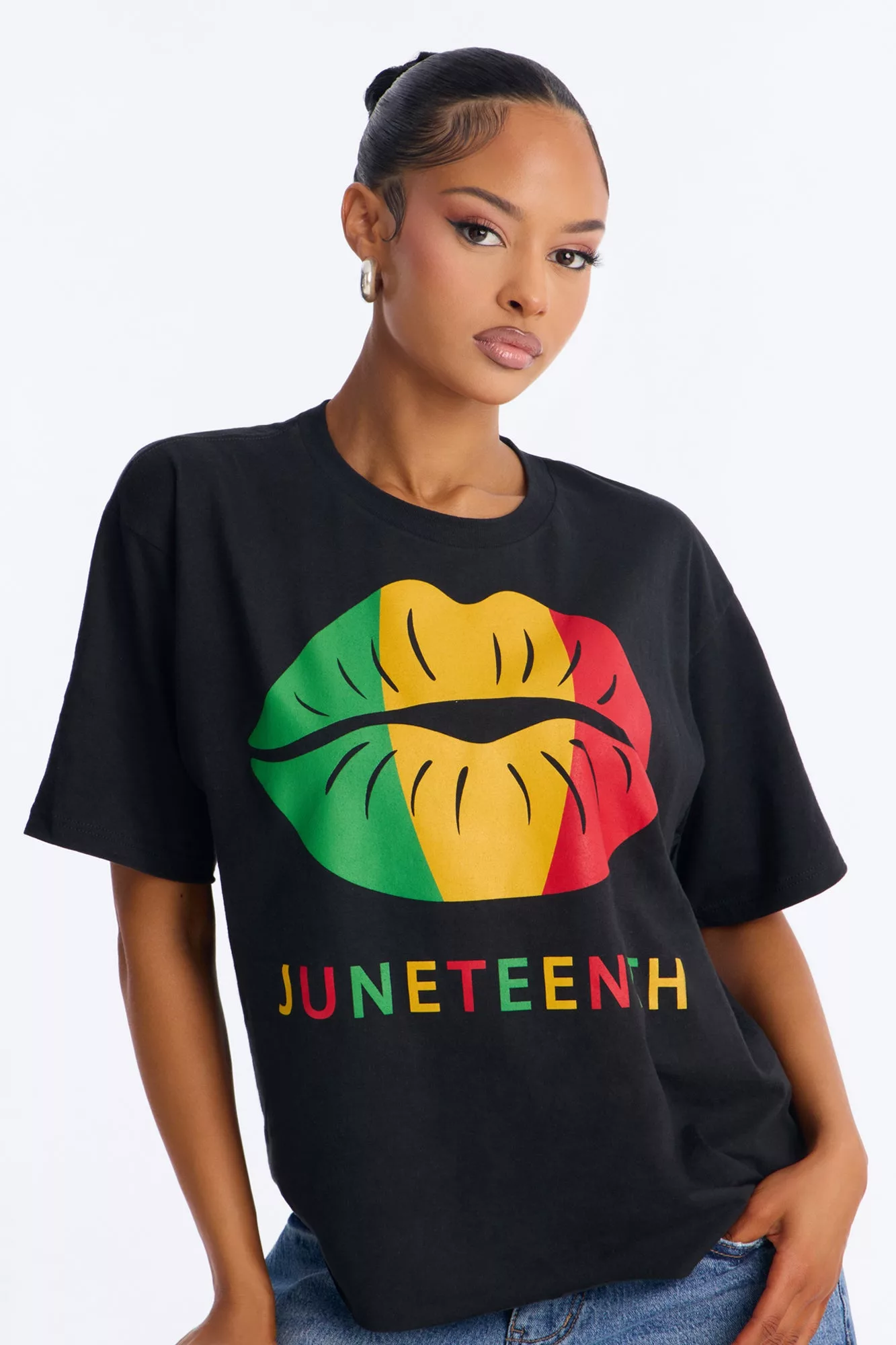 Juneteenth Lips Oversized Tee - Black