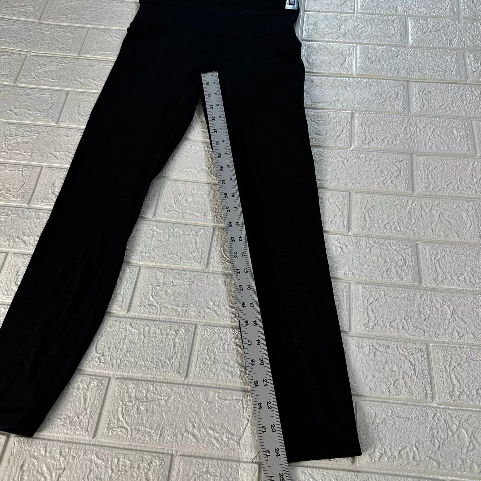 lululemon leggings size 4 Black