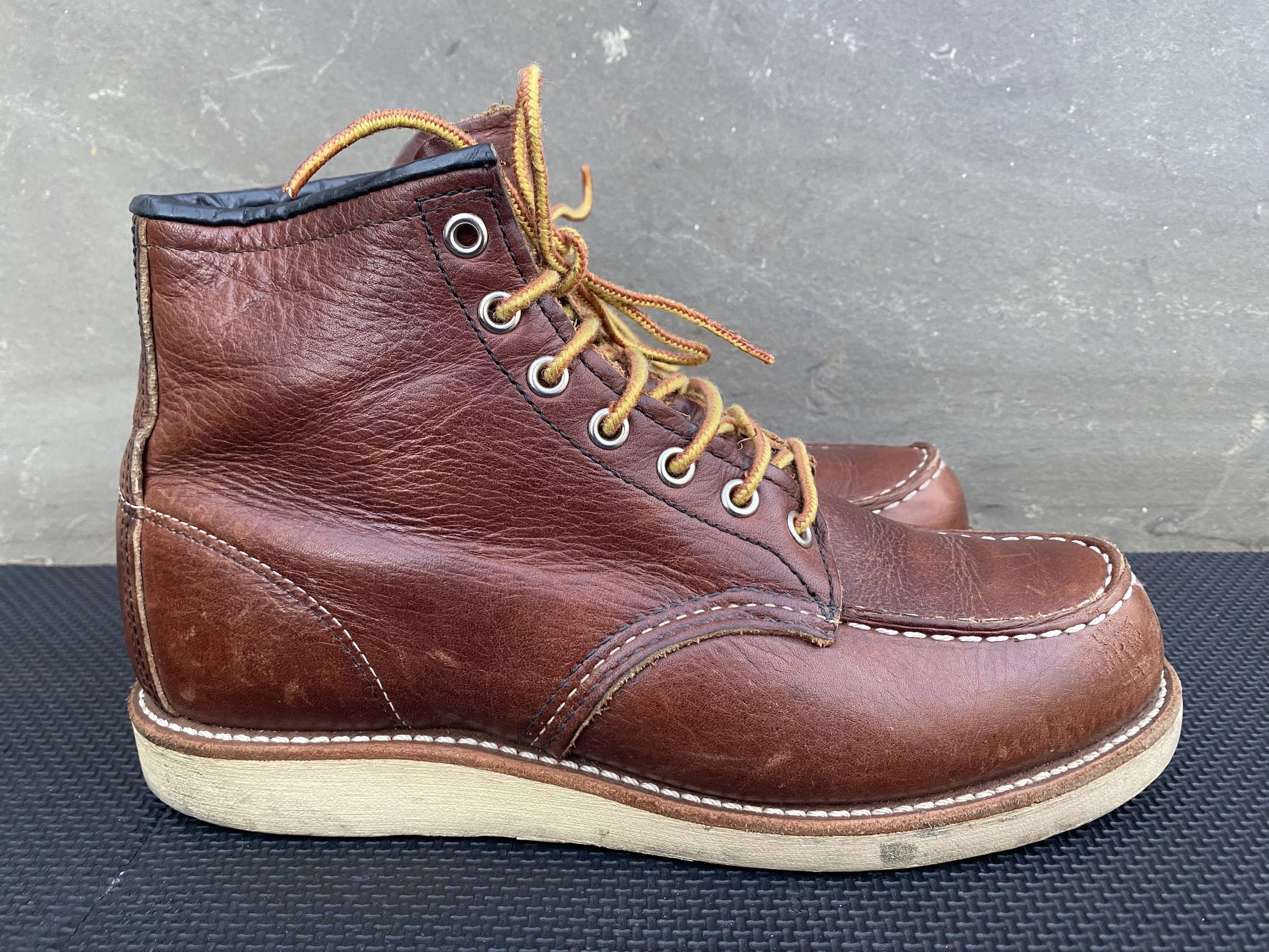Red Wing Boots Red Wing 8138 6'' Classic Moc Toe Brown Leather Boots