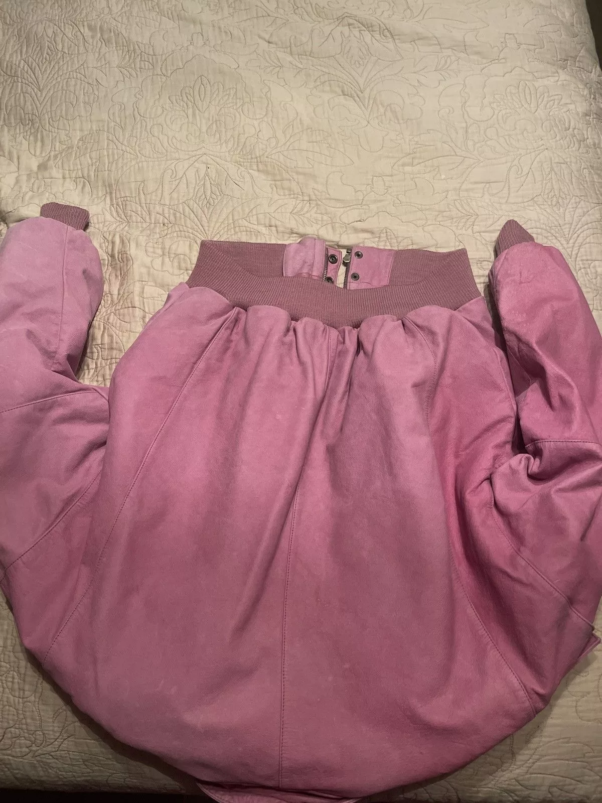 Vintage Bombers Vintage pink cropped fit leather bomber jacket