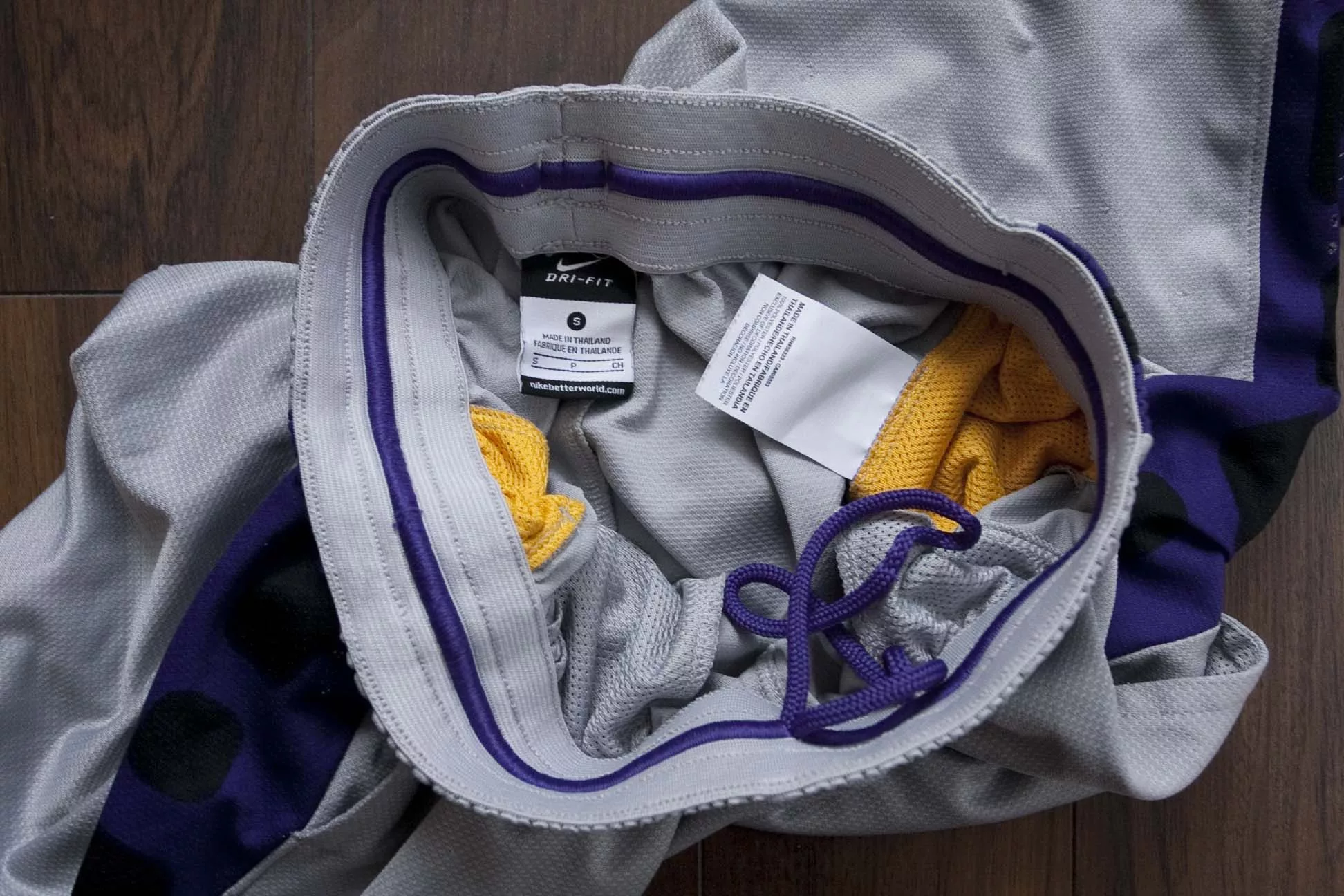 Nike Shorts Size S /32 Gray