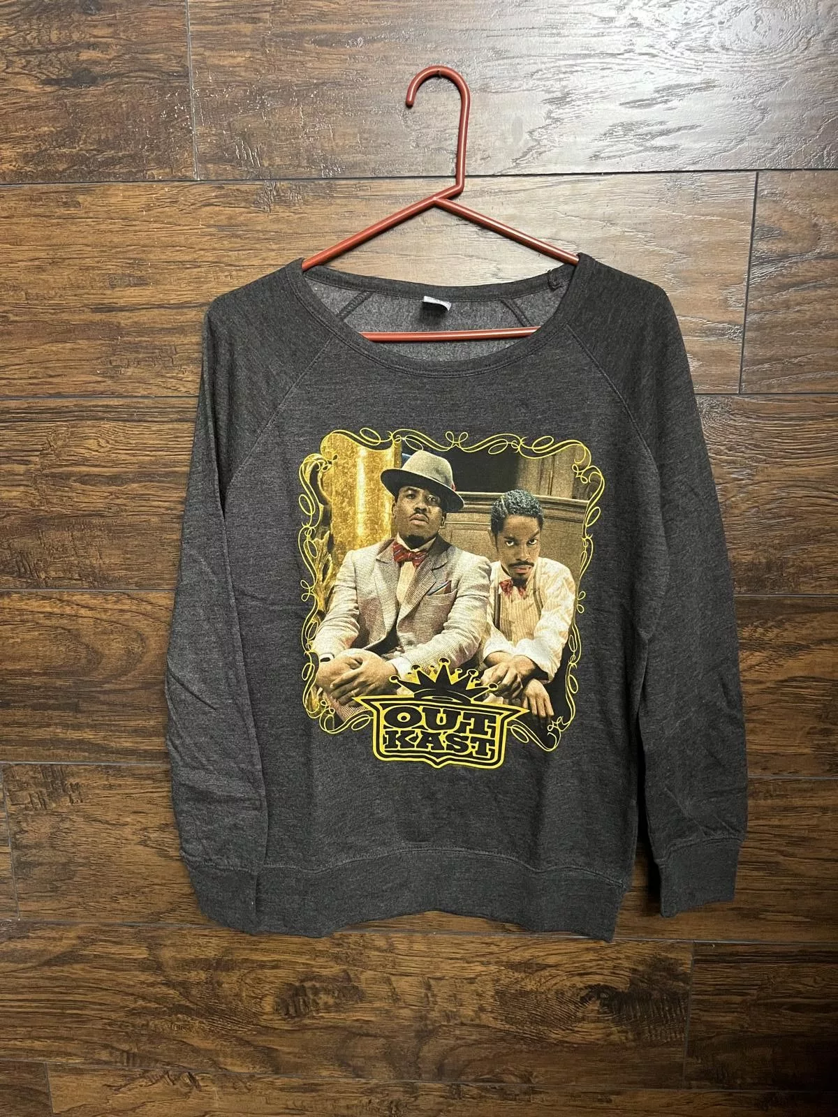 Designer Sweatshirts Designer Juniors Outkast Merch - Southern Slang Album Long Sleeve - M Gray