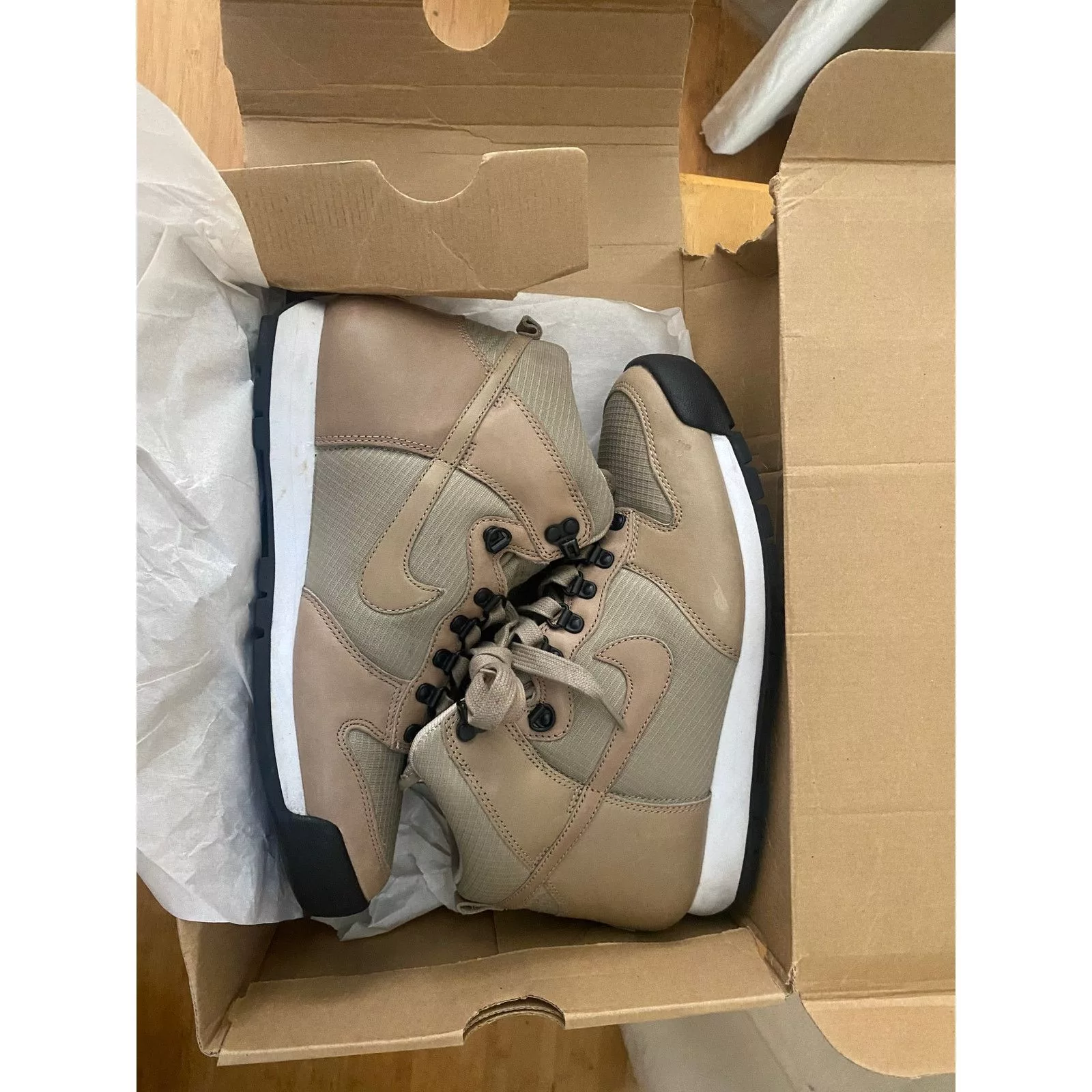 Nike Boots Nike ACG Lava Dunk Hi Brown