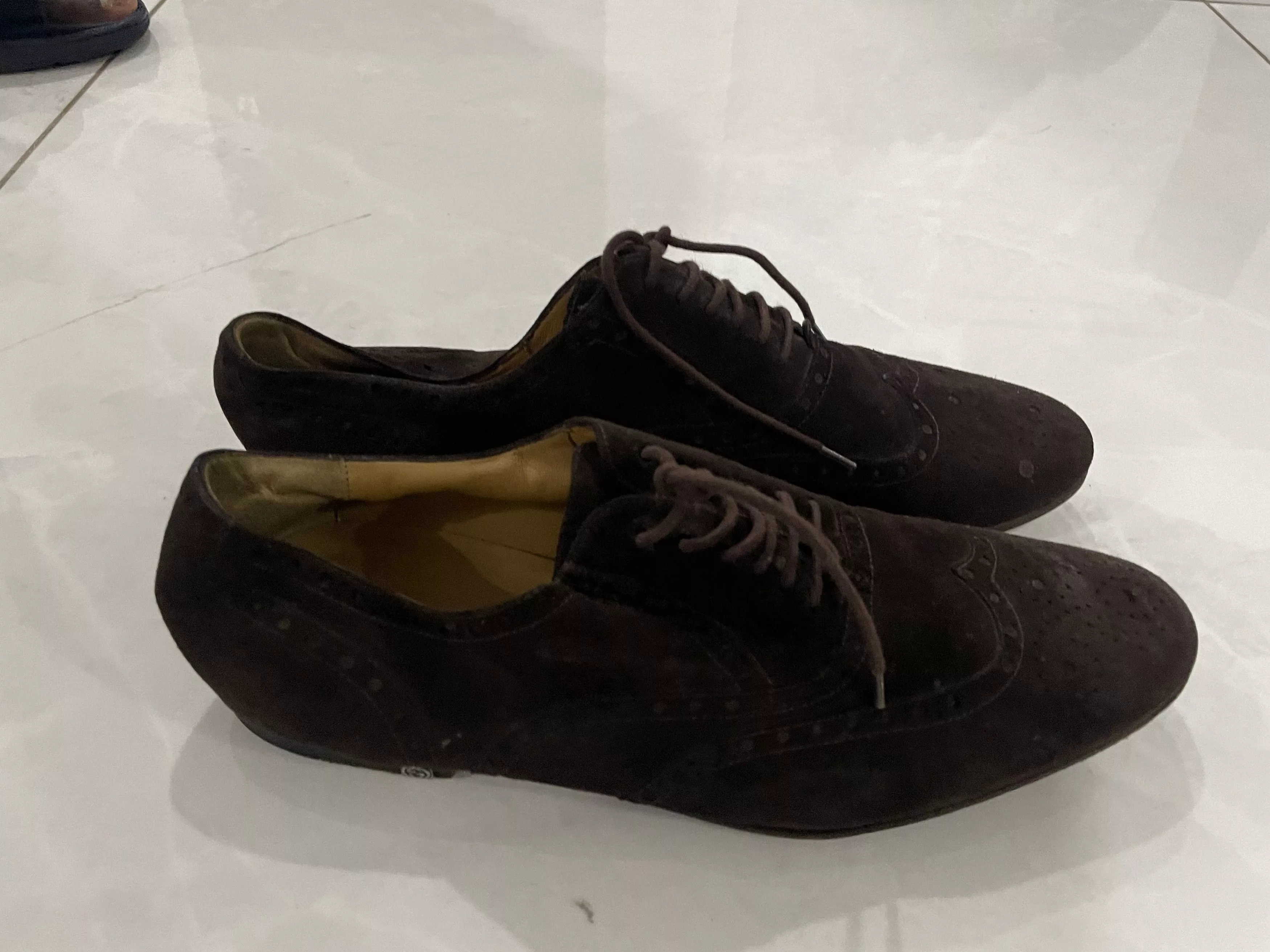 Gucci Formal Shoes Gucci suede shoes Brown