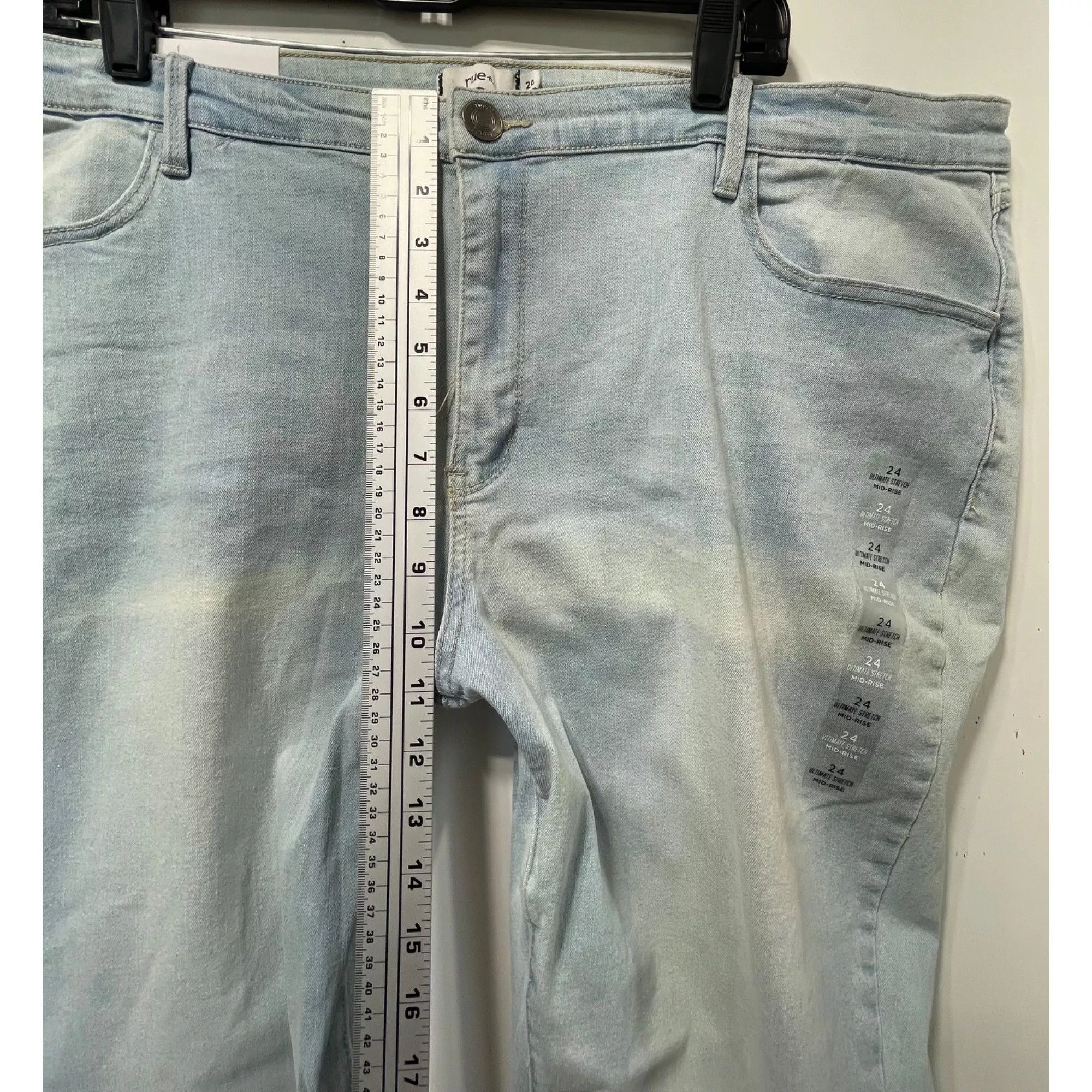 Other Jeans Other Rue + - Women's Ultimate Stretch Mid-Rise - Light Blue - 24