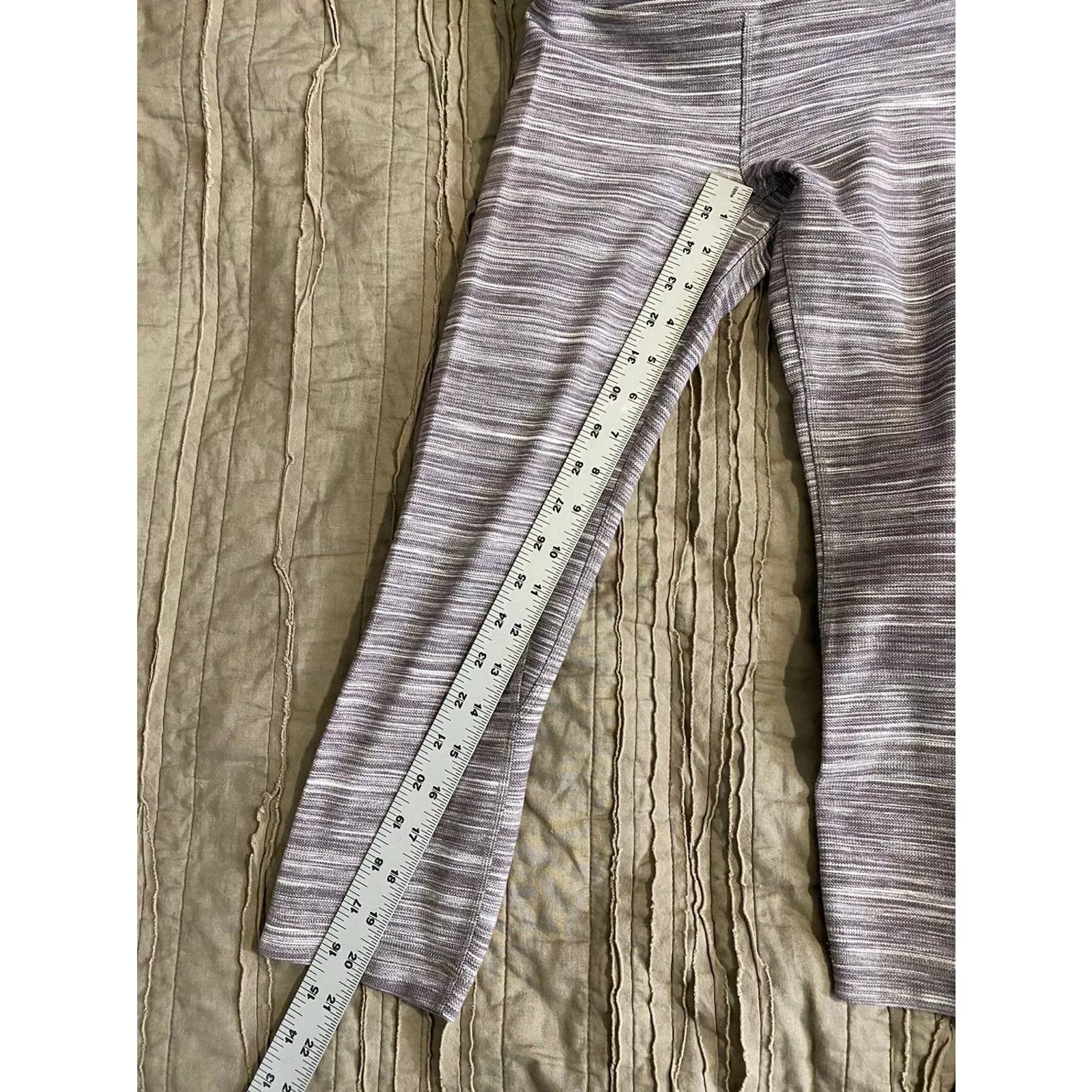 lululemon leggings size 4 Gray