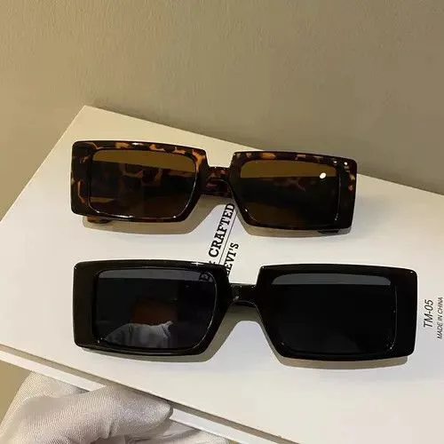 Electric Visual Sunglasses Electric Visual × Vintage Vintage square frame sunglasses Black