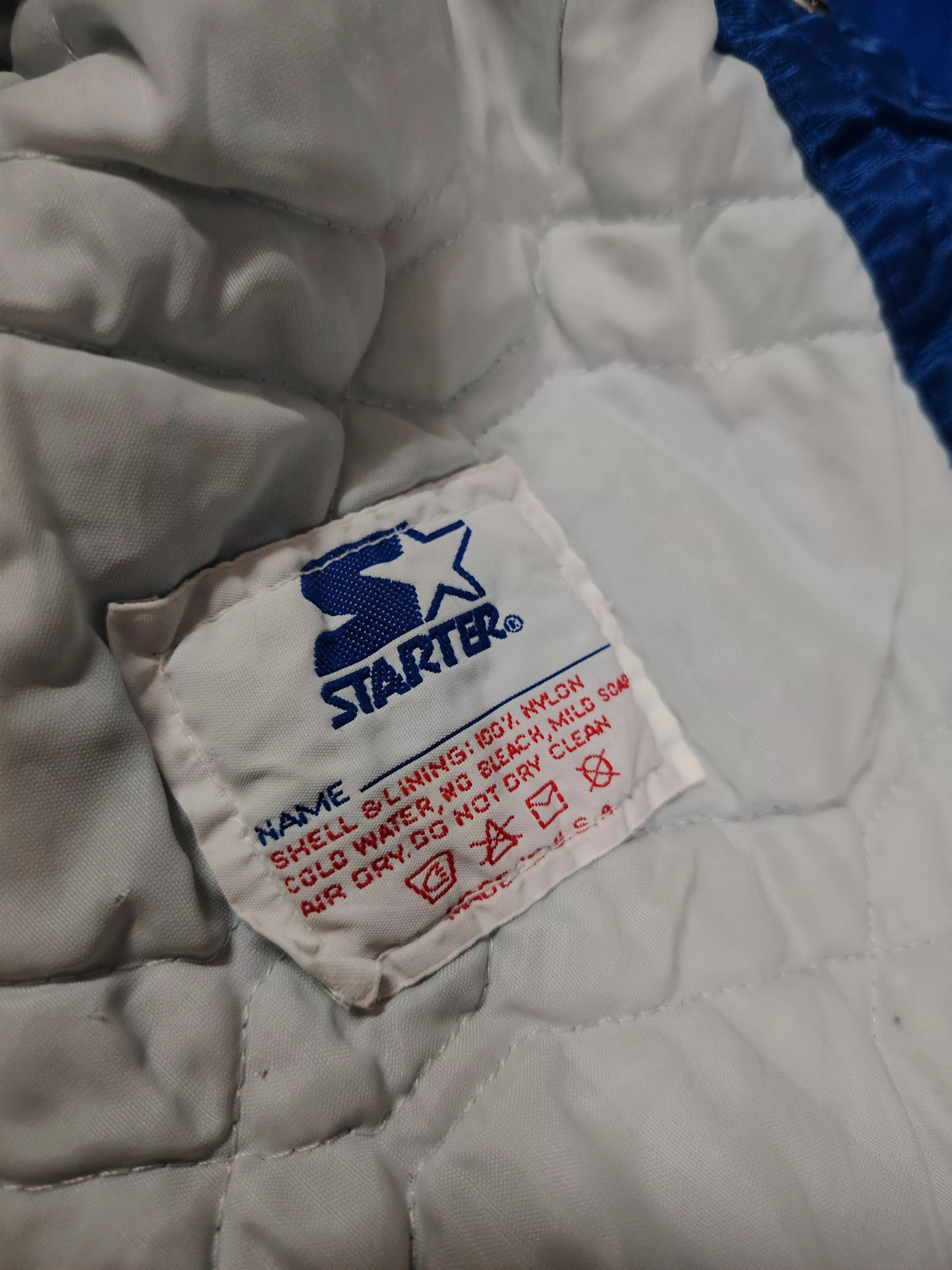NBA Bombers NBA × Starter × Vintage Vintage Starter Cleveland Cavaliers Satin Jacket NBA Blue