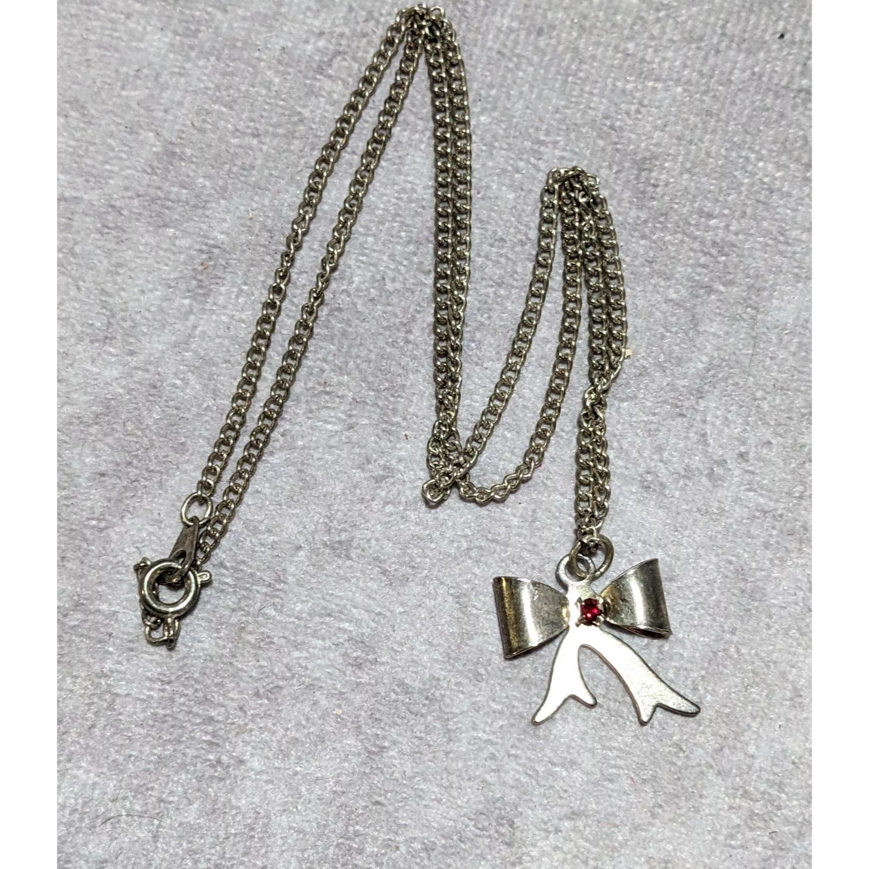 Other Necklaces Other Silver Rhinestone Bow Necklace