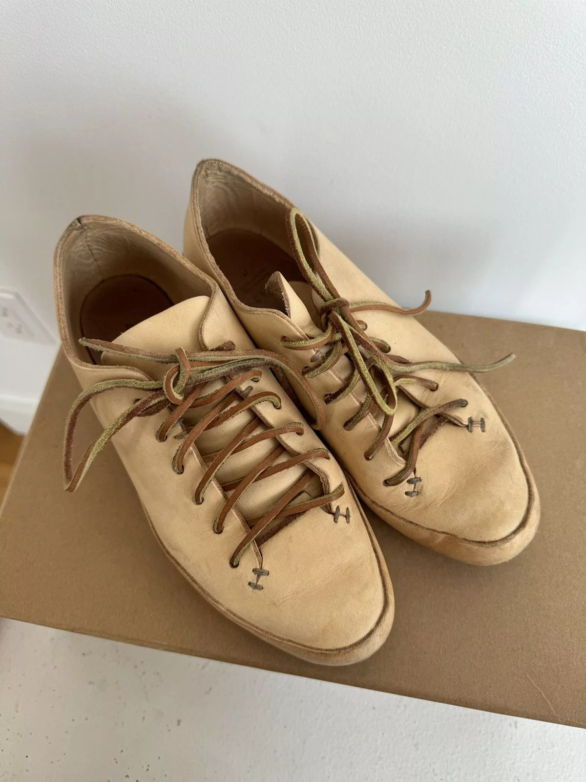 Feit Low Top Sneakers Feit Raw Leather Sneakers Beige