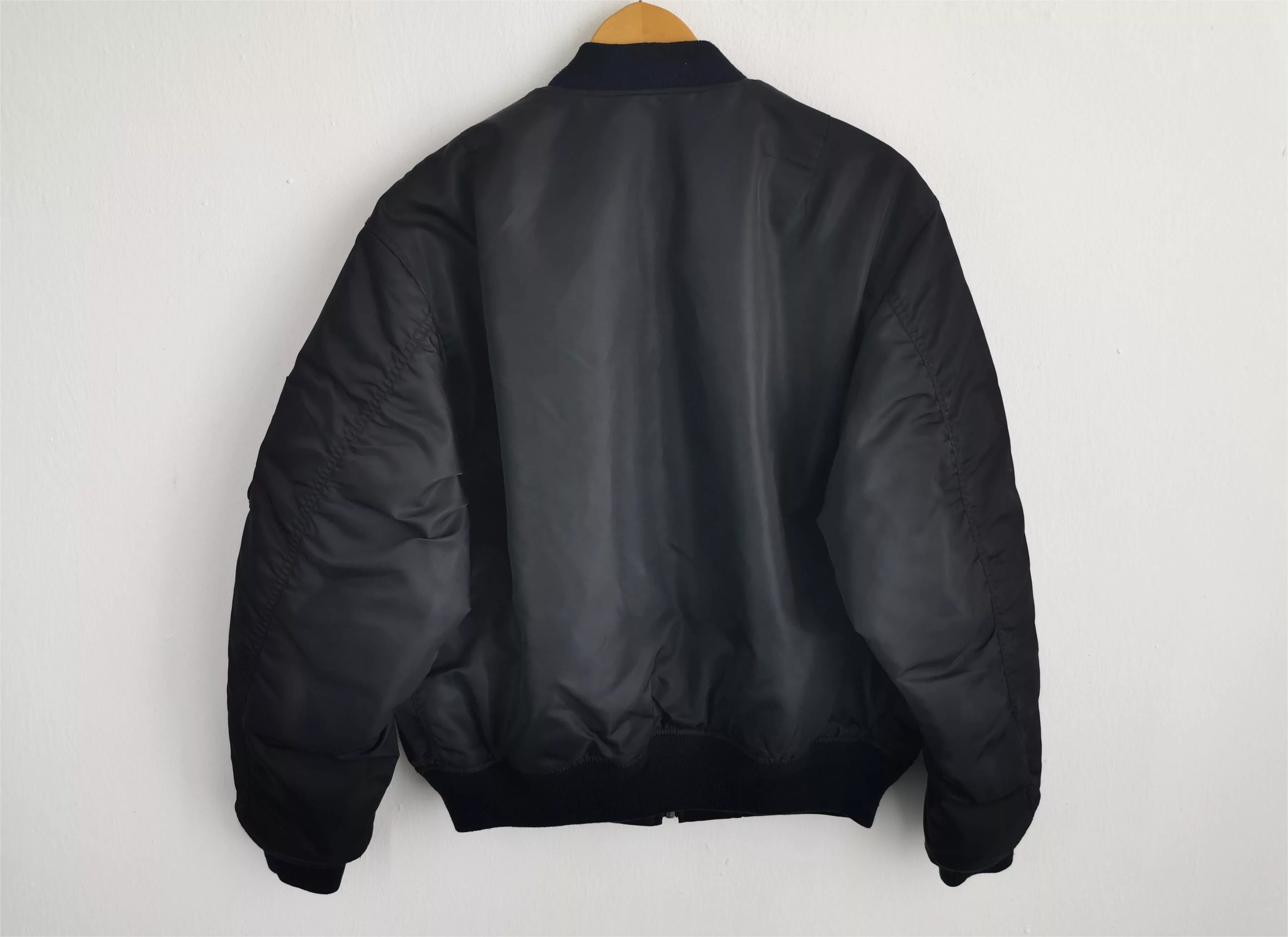Converse Bombers Vintage Converse Bomber Nylon Jacket Size L Black