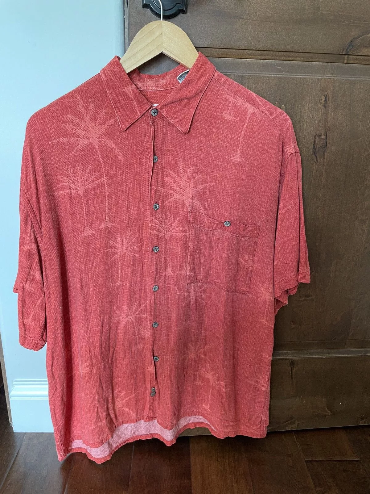 Campia Moda Shirts Button Ups Campia Moda × Vintage Vintage Hawaiian shirt Red