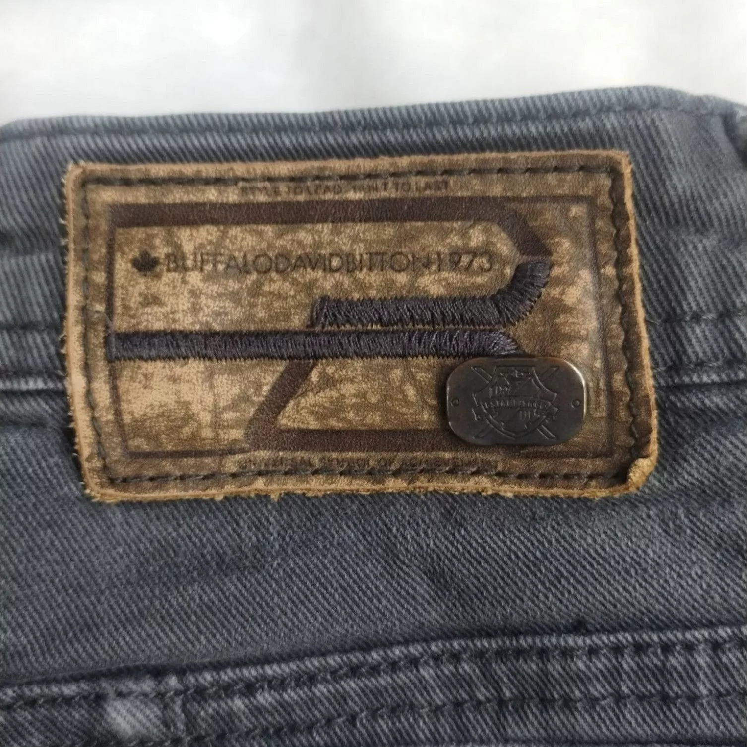 Buffalo David Bitton Denim Buffalo David Bitton BuffaloDavidBitton M's Pants/Jeans/SlimStraight38x32 SKU3022 Gray