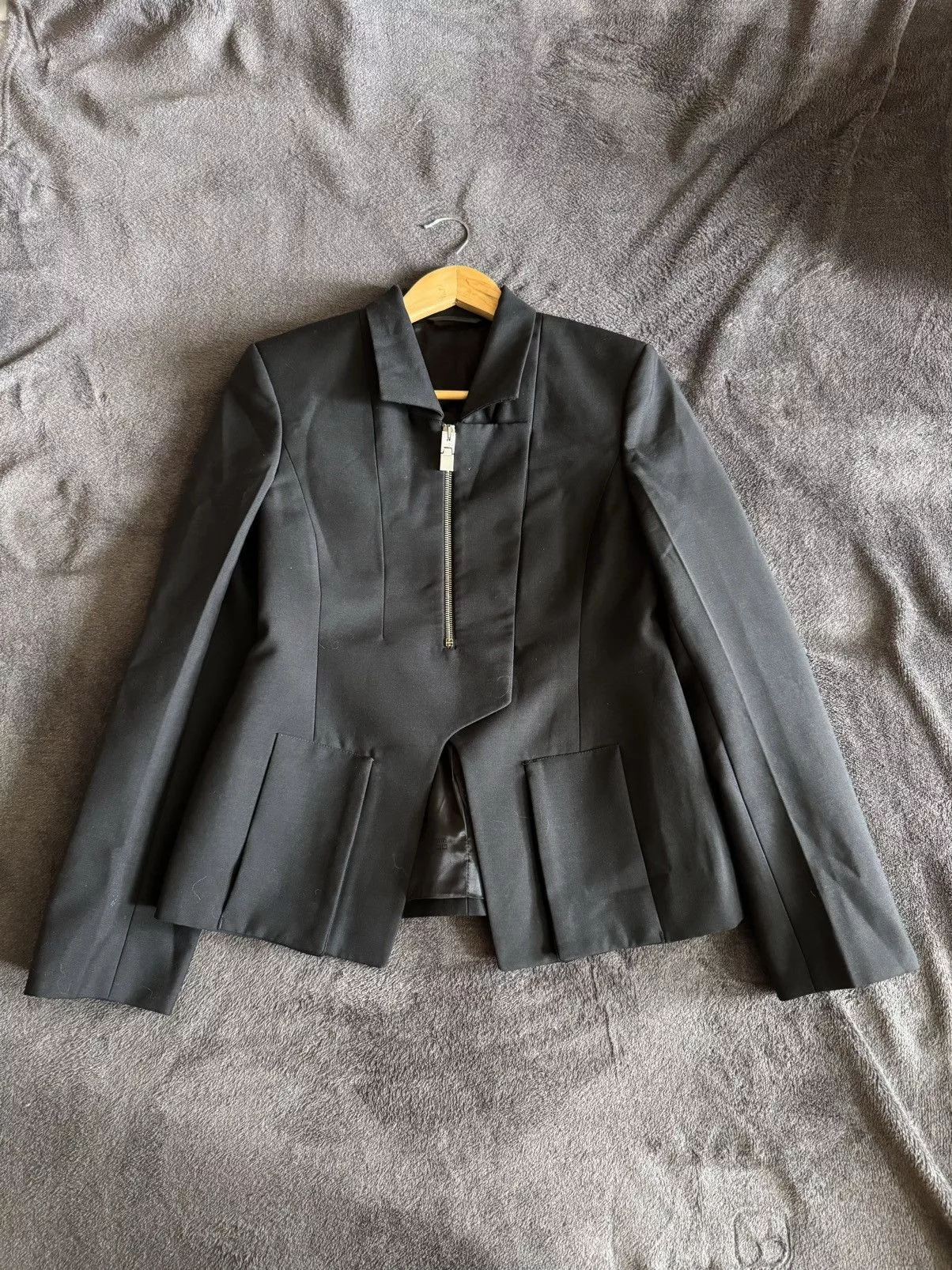 Givenchy Blazers Givenchy zip up woman's blazer jacket Avant-Garde Black Luxury