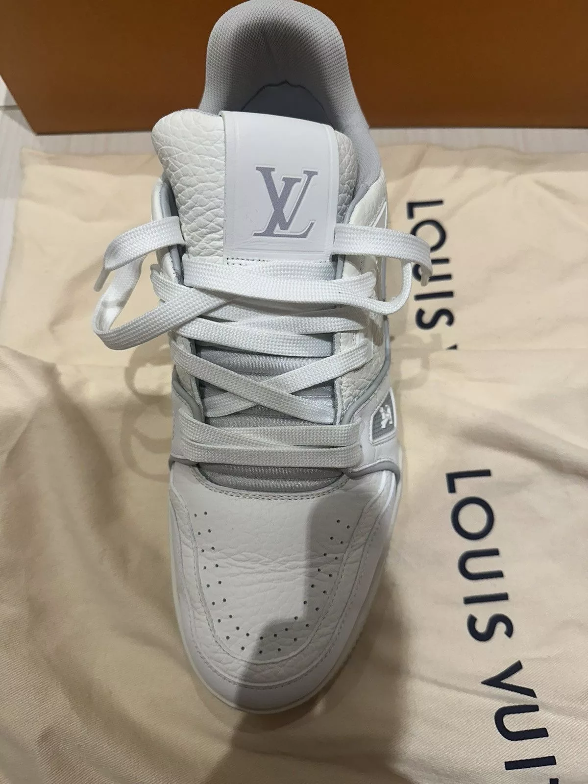 Louis Vuitton Low Top Sneakers Louis Vuitton White & Grey ‘LV Sneaker’