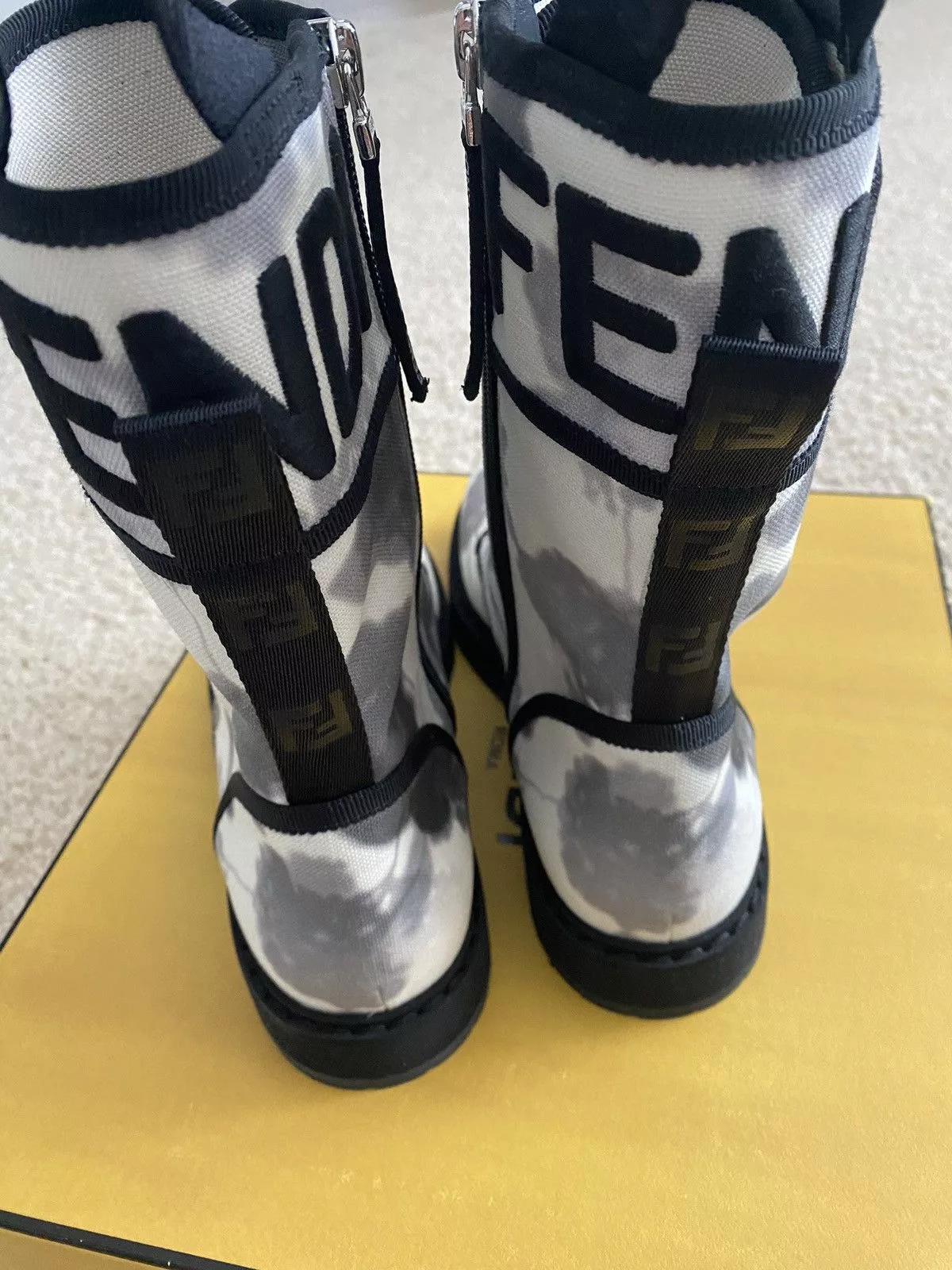 Fendi Boots Authentic Fendi biker boots Black