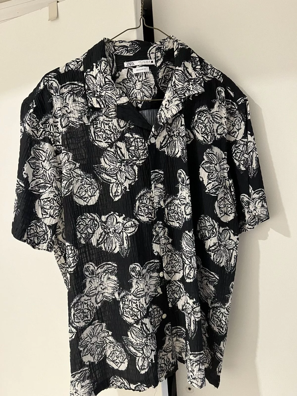 Zara Shirts Button Ups Zara short sleeve button up Black