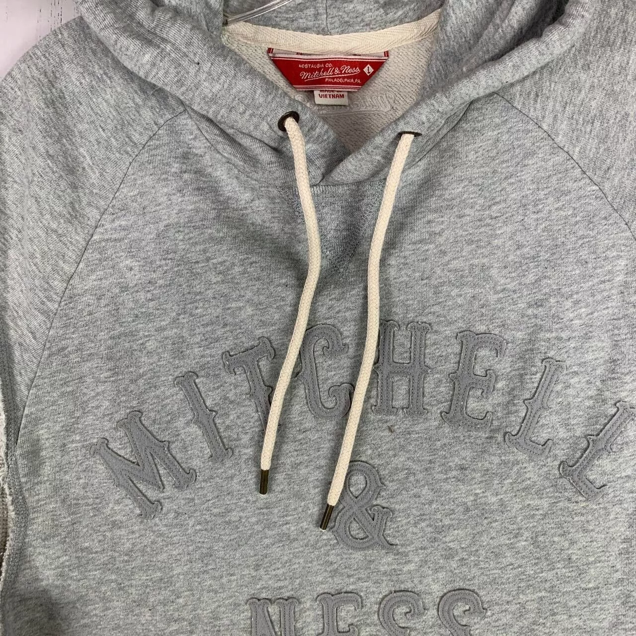 Mitchell & Ness Sweatshirts Mitchell & Ness Large Sleeveless Pullover Sweatshirt Women Gray