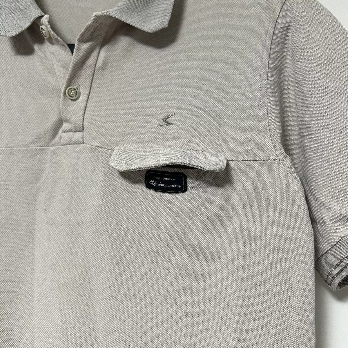 Undercover Polos Undercover SS09 Lightning Bolt Polo Top Beige