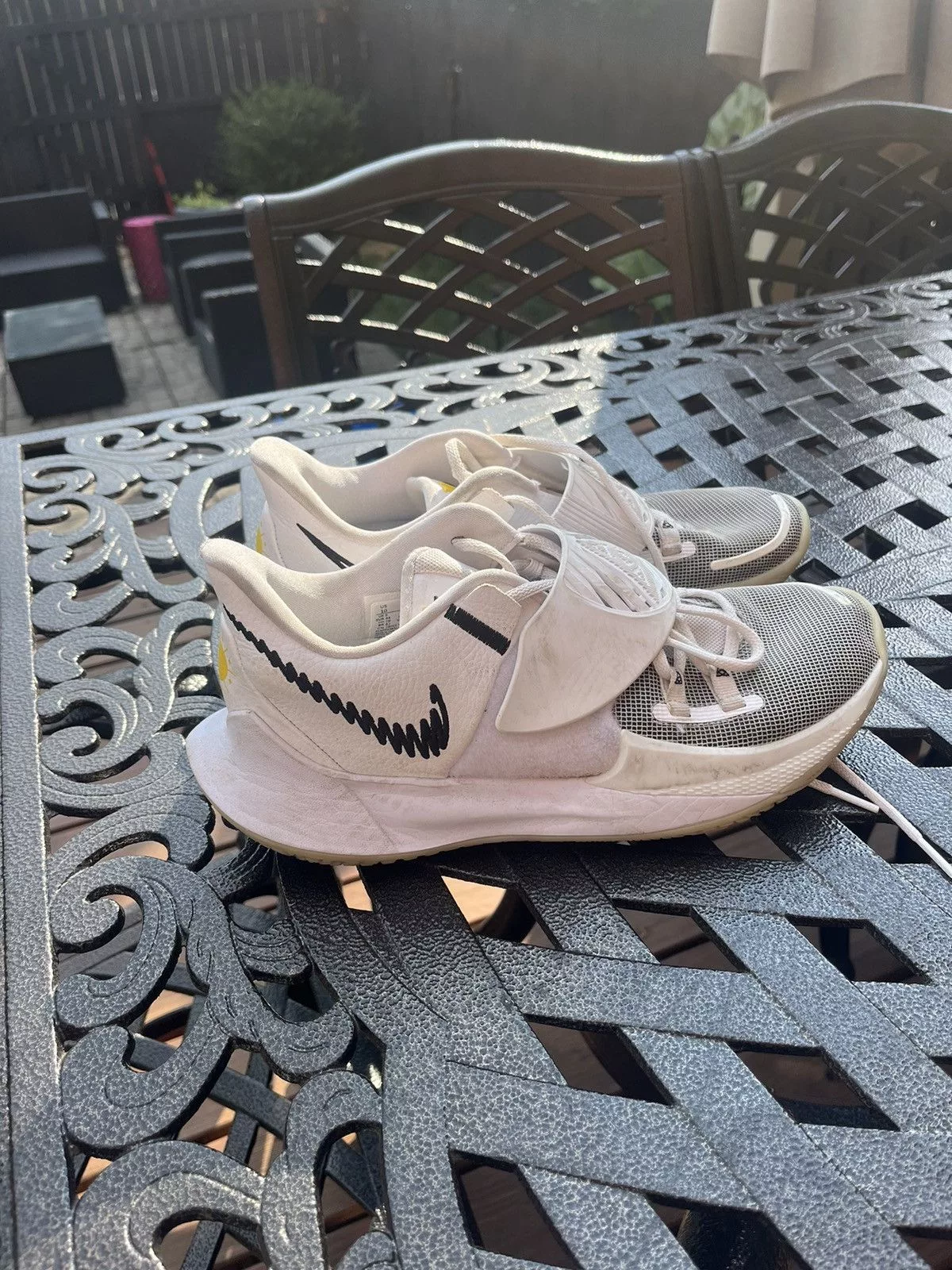 Nike Low Top Sneakers Nike Kyrie 3 low ‘eclipse’ White