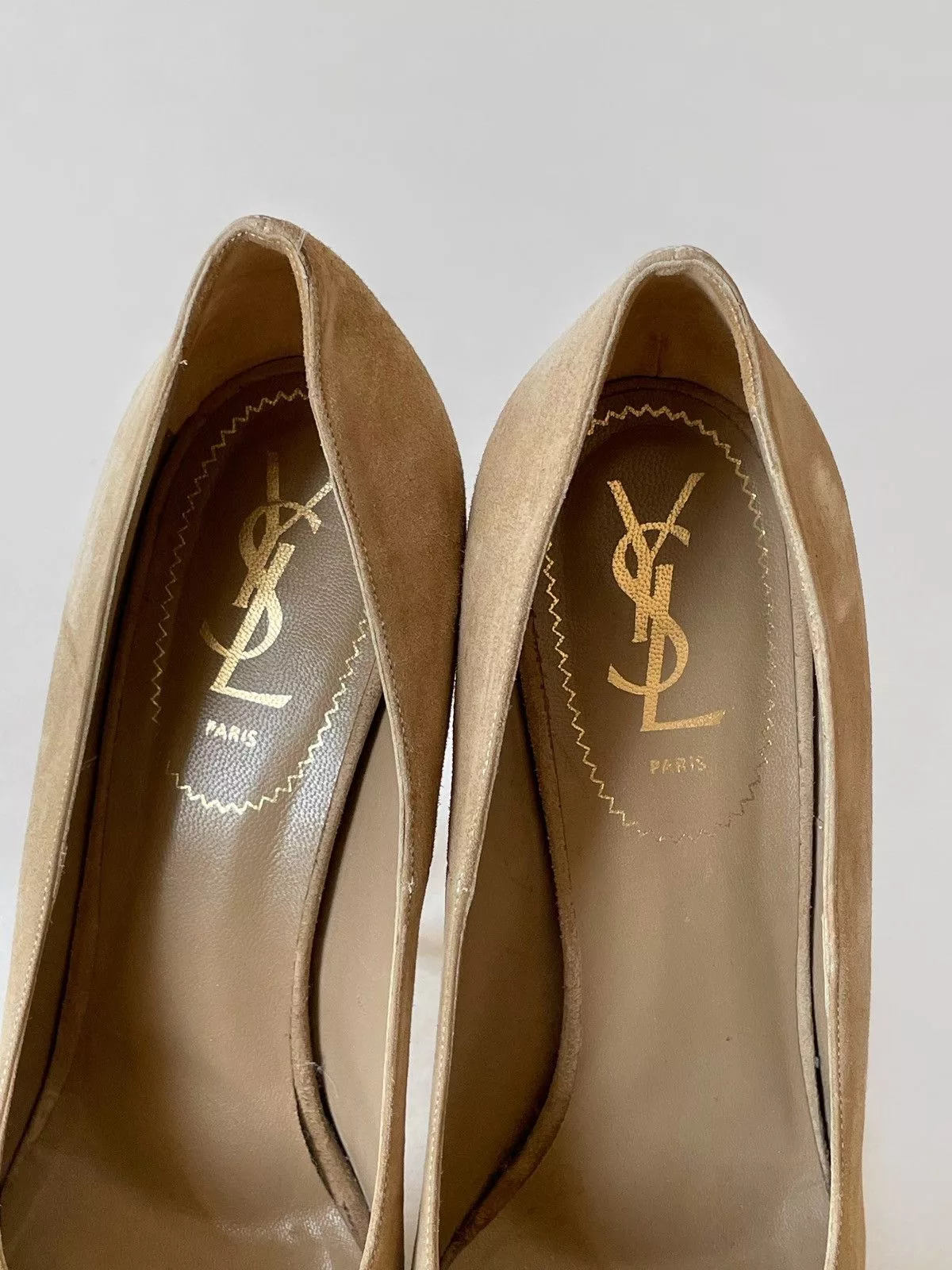 Yves Saint Laurent heels shoes Beige