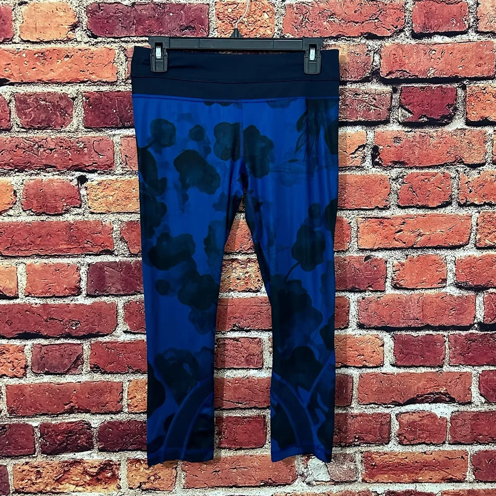 lululemon leggings size 6 Blue
