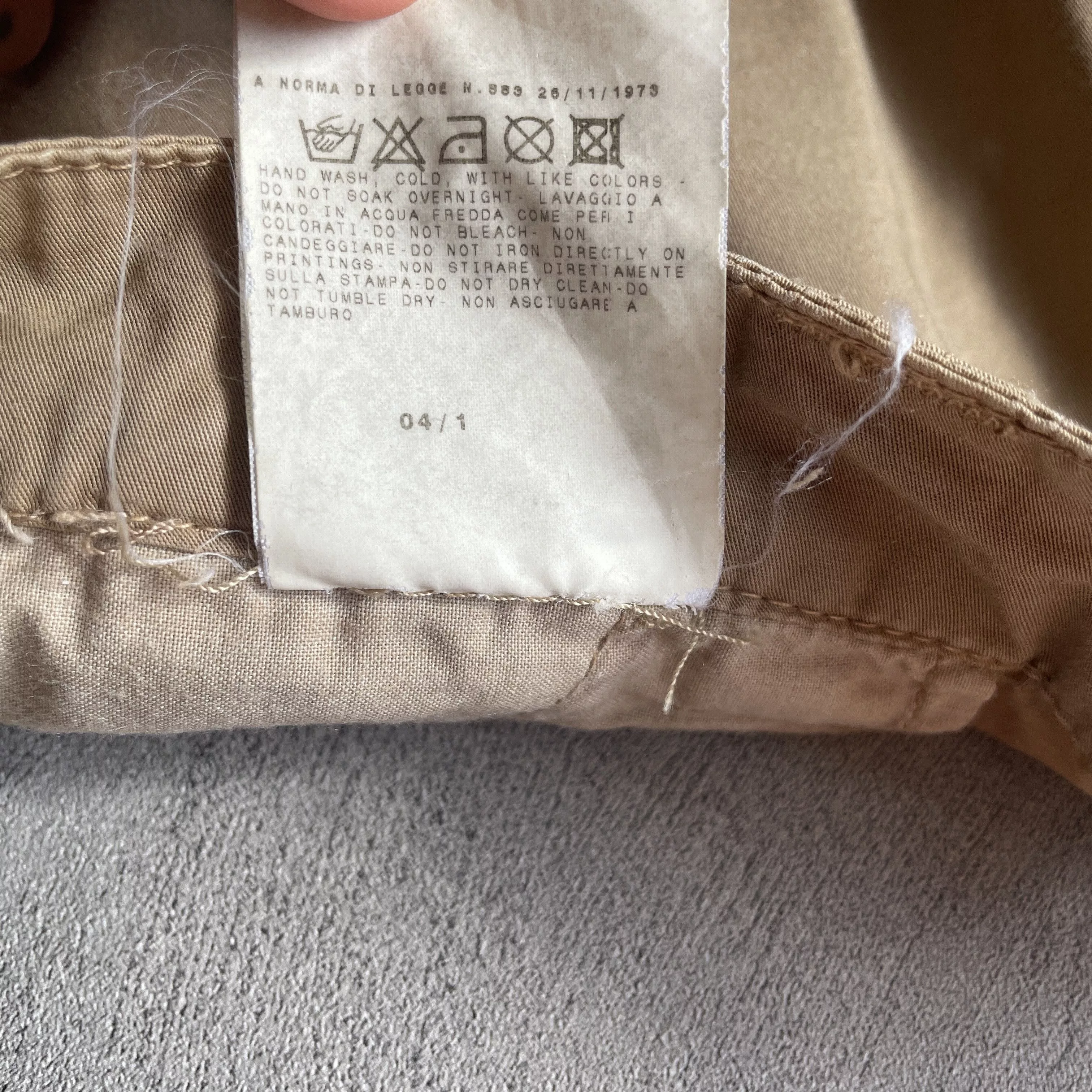Gianfranco Ferre Shorts Gianfranco Ferre Gianfranco Ferré Multipocket Cargo Shorts Beige