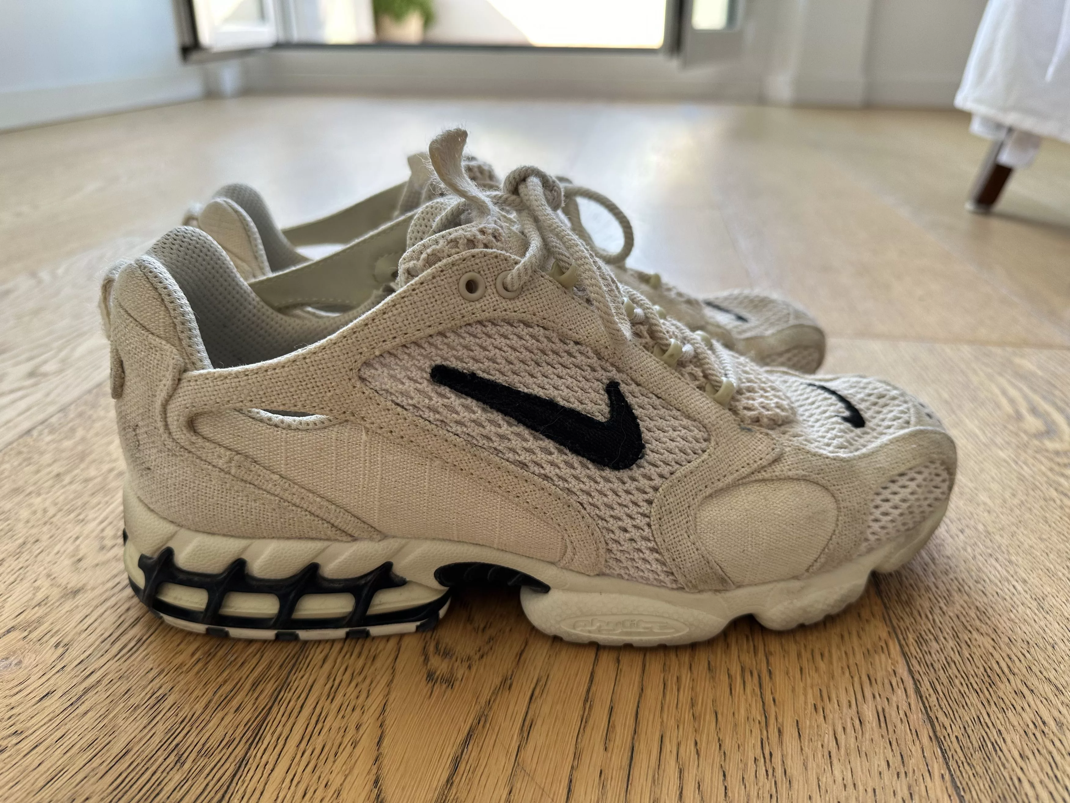 Nike Low Top Sneakers Nike × Stussy Nike Air Zoom Spiridon Cage 2 Stussy Fossil Beige