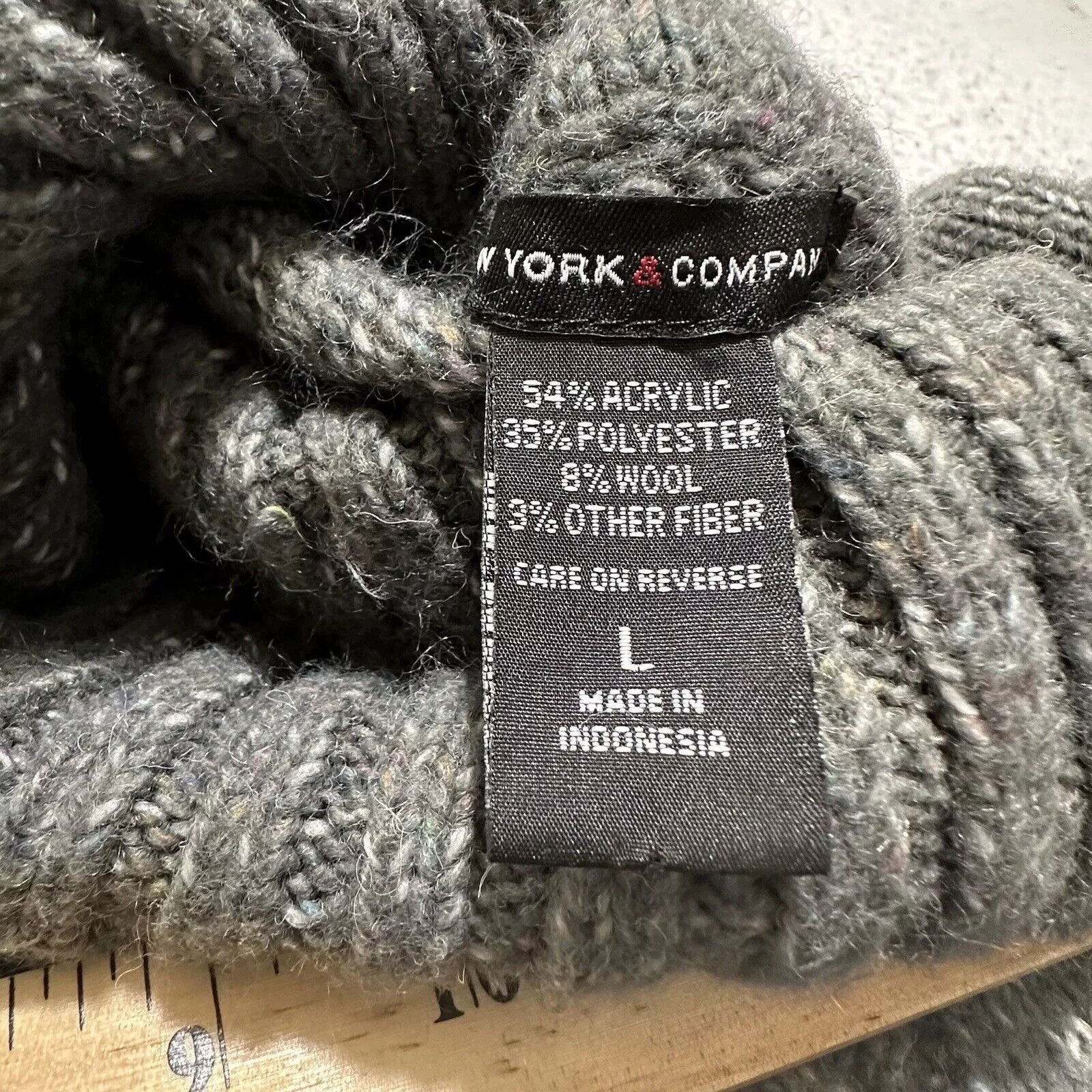 Other Sweaters Other New York & Company Large Wool Gray Turtleneck Sweater