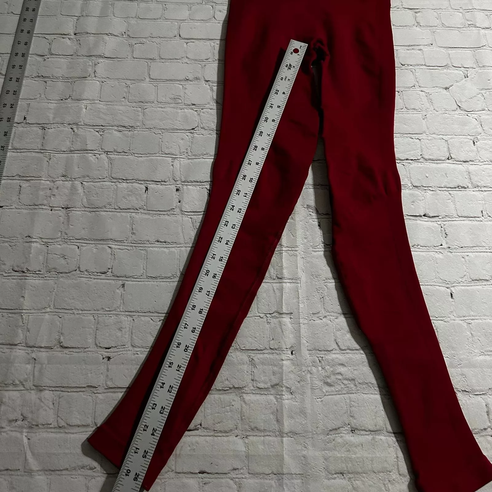 lululemon leggings size 4 Red