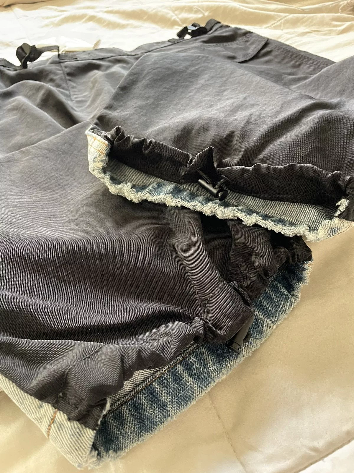 Alexander Wang Jeans Alexander Wang Blue & Black Denim Hybrid Cargo Jeans