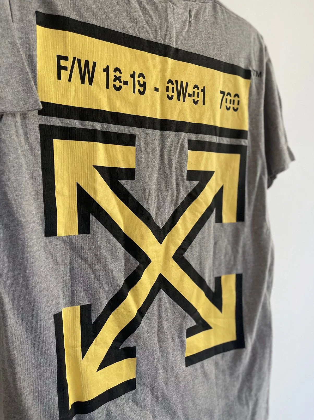 Off-White Short Sleeve T Shirts Off-White Off white marker Arrows TEE Gray