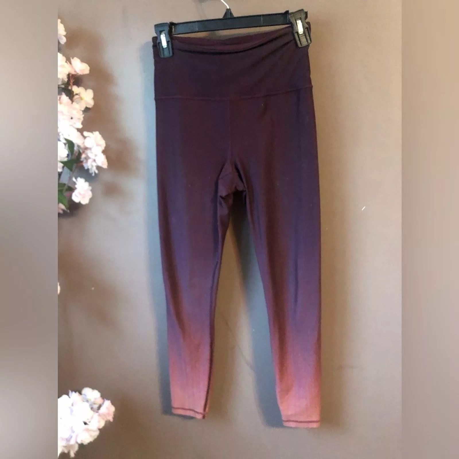 Athleta leggings burgundy top lighter bottom Brown