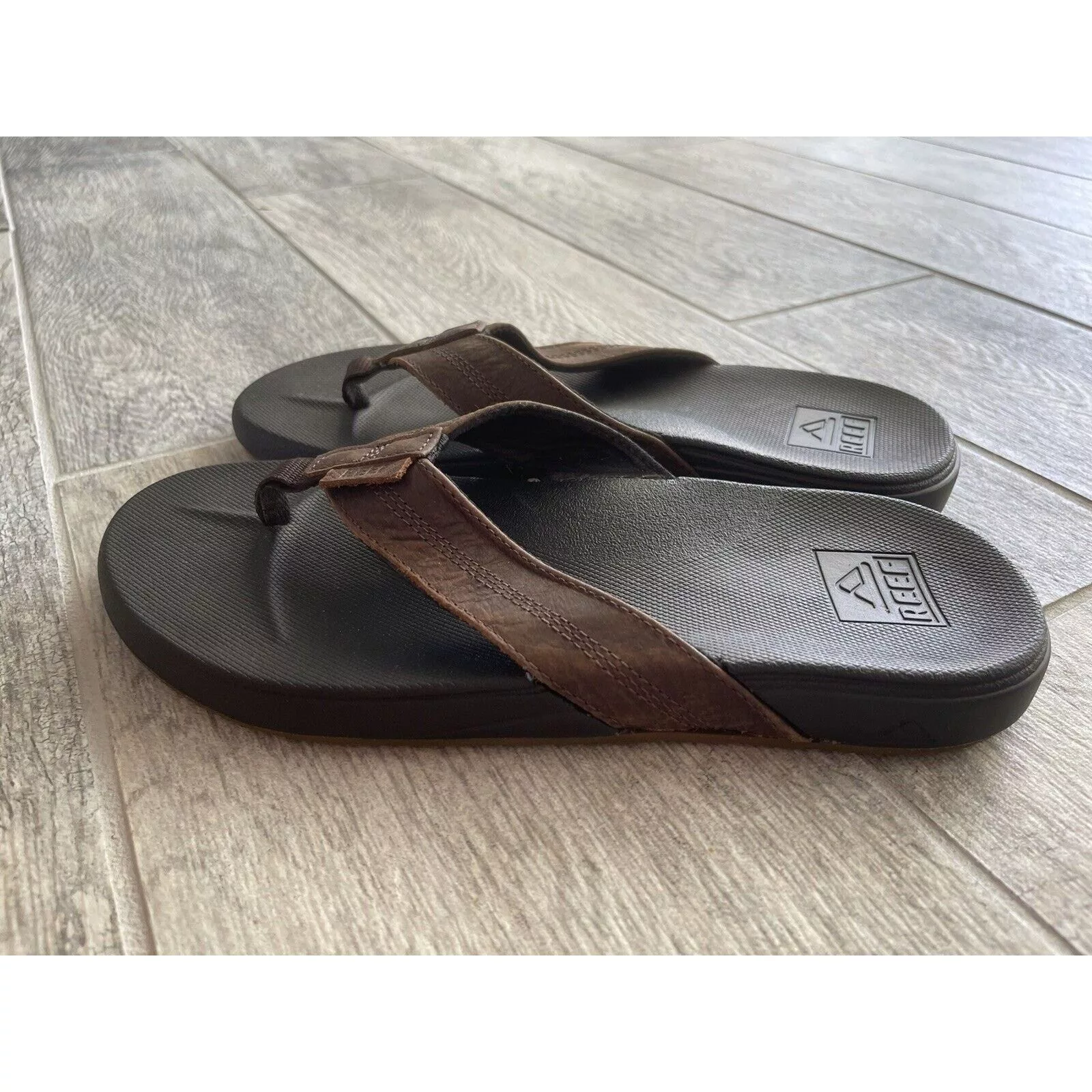 REEF Sandals Reef Mens Flip Flops Size 6 Cushion Phantom LE Brown Leather