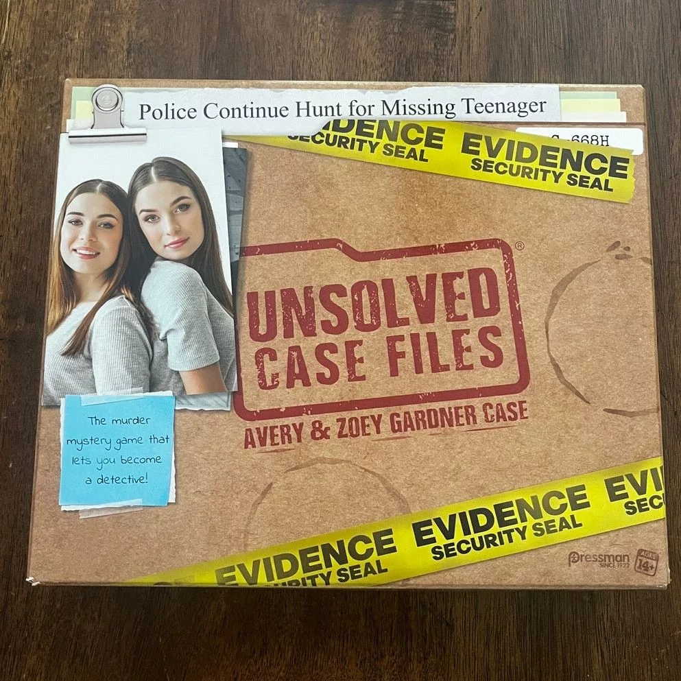 Other Miscellaneous Other Unsolved Case Files 3: Avery & Zoey Gardner Mystery Game Brown