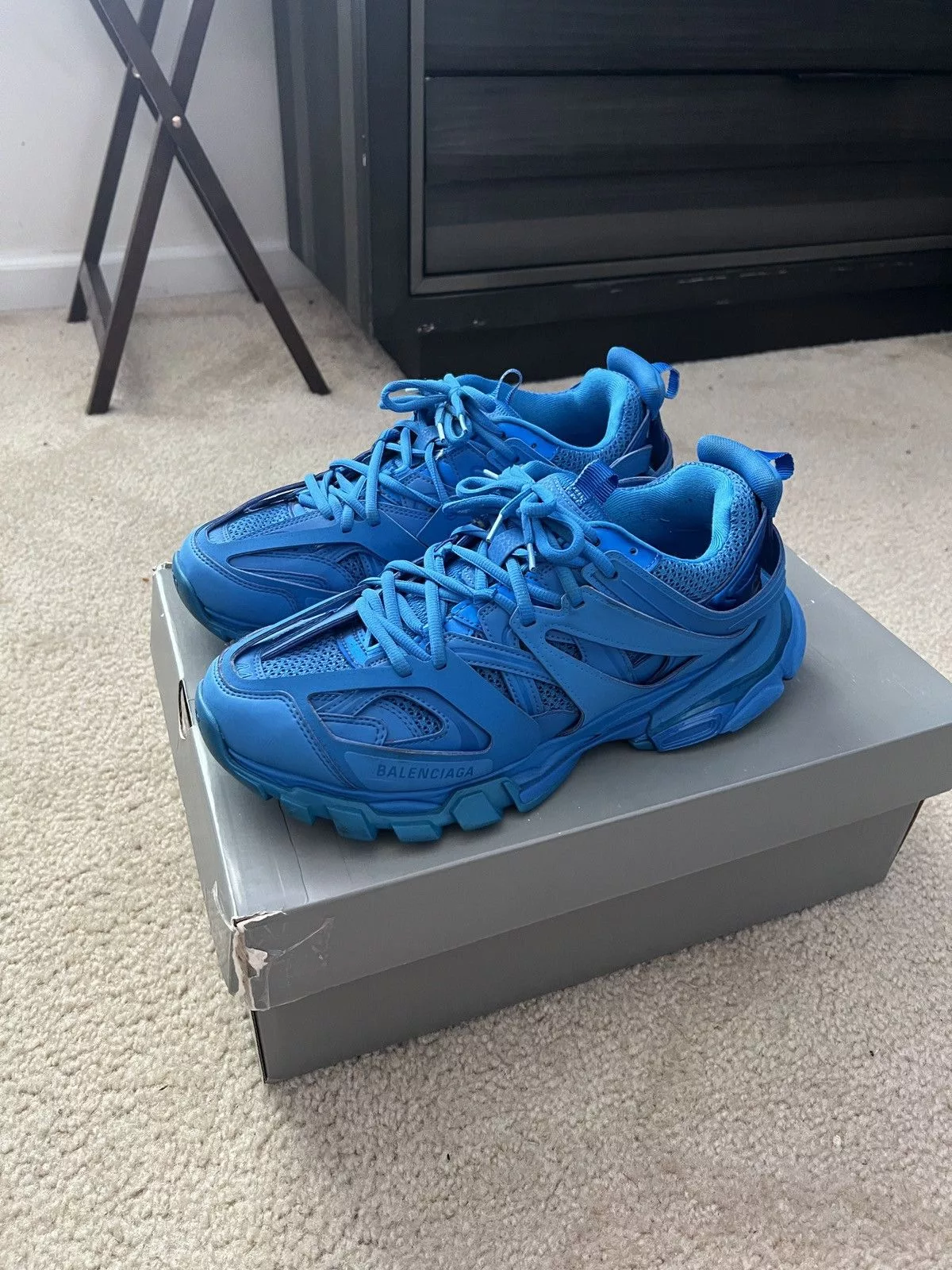 Balenciaga Low Top Sneakers Balenciaga Track Runner Blue Scream Sneakers