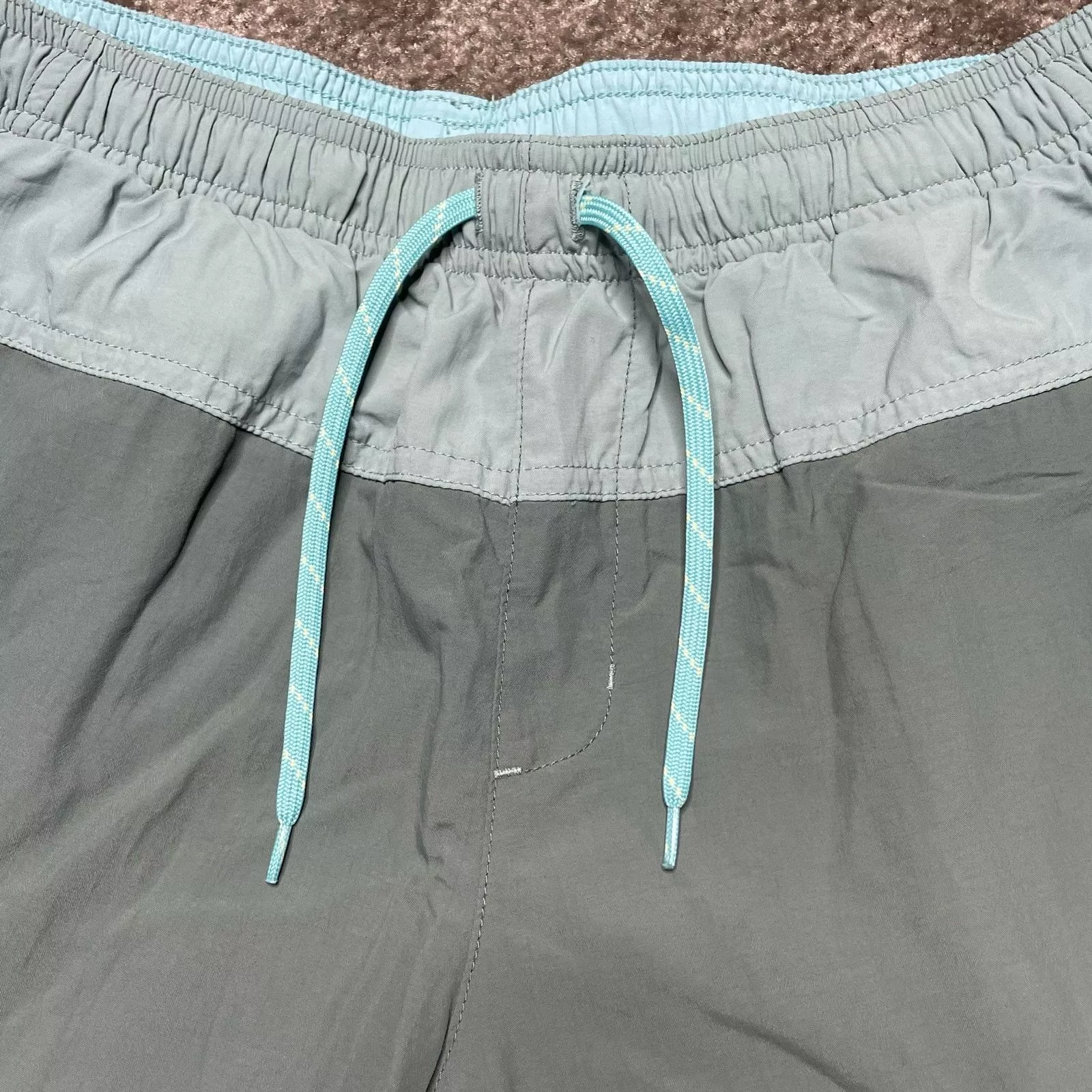NWOT Columbia Shorts Green