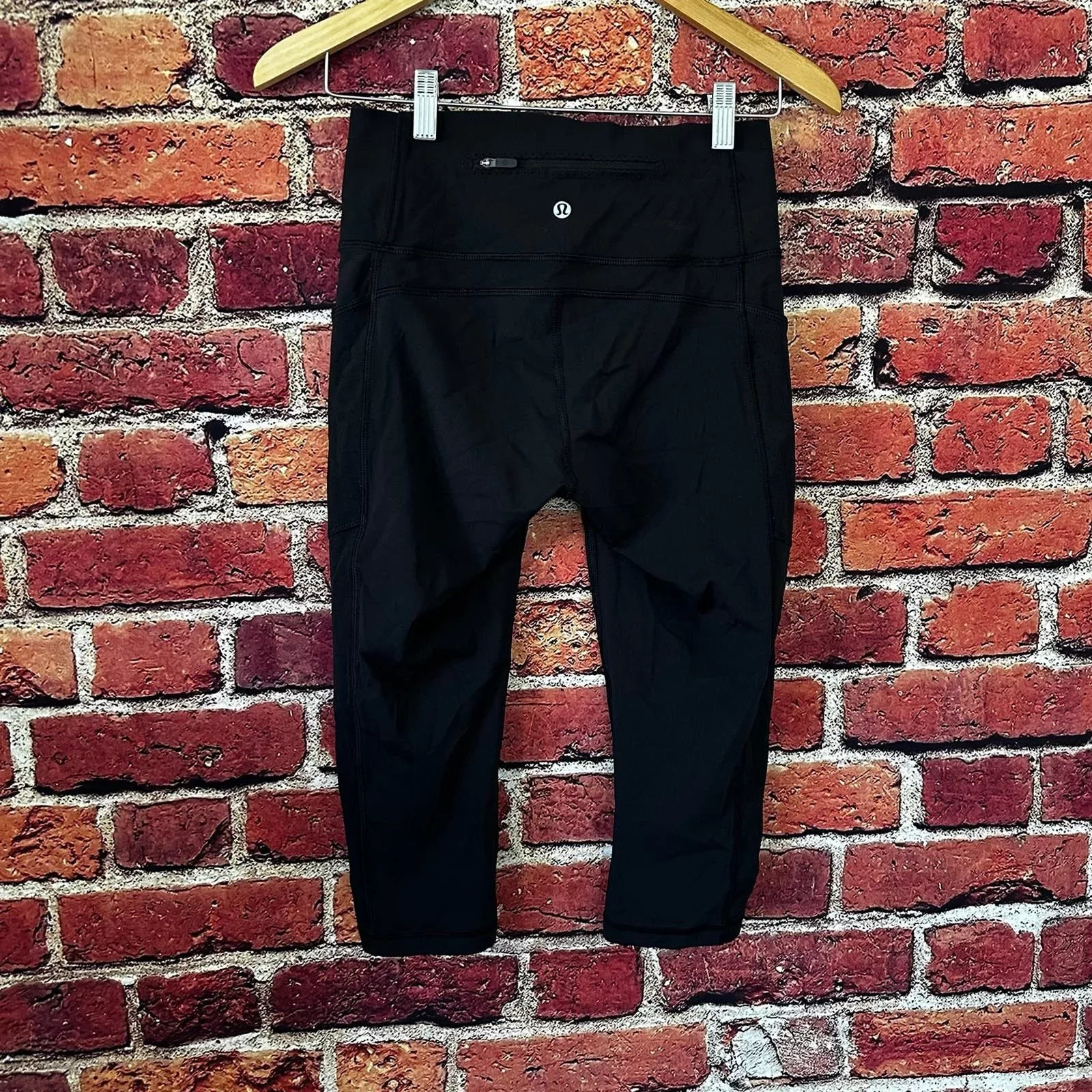 Black Lululemon Leggings size 6