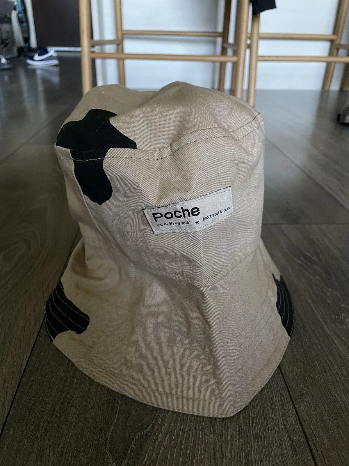 Poche Studio Hats Reversible cow print bucket hat - Poche Studio White