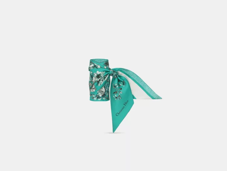 Dior Scarves Dior o1w1db10424 Size: OS D-Floral Mitzah Scarf in Green