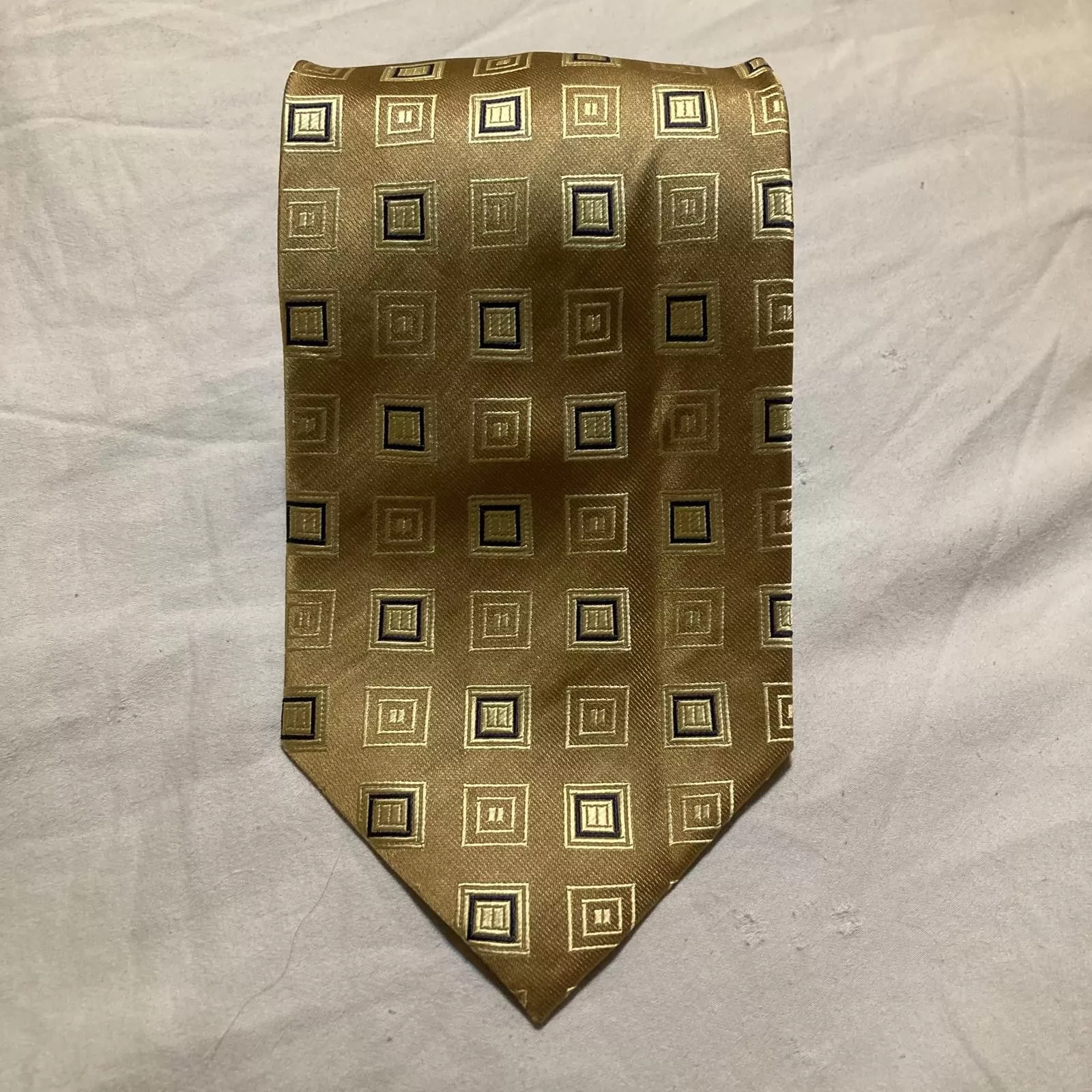 Alexander Julian Ties Pocketsquares NWOT Alexander Julian Colours Gold Square Tie 100% Silk