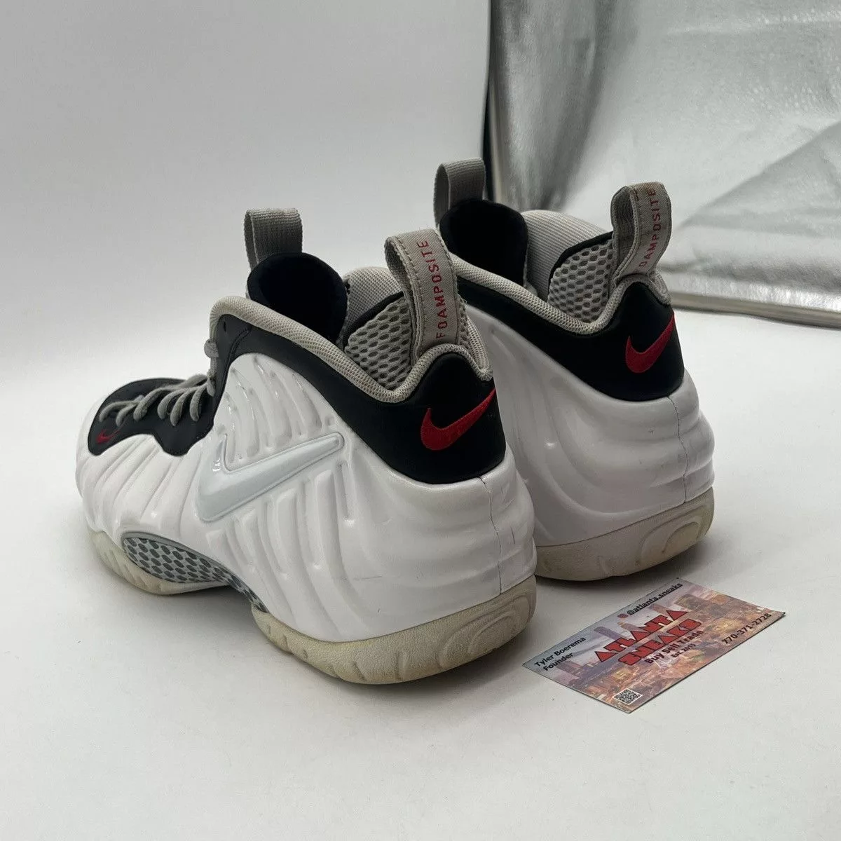 Nike Low Top Sneakers Nike Air Foamposite pro chrome white