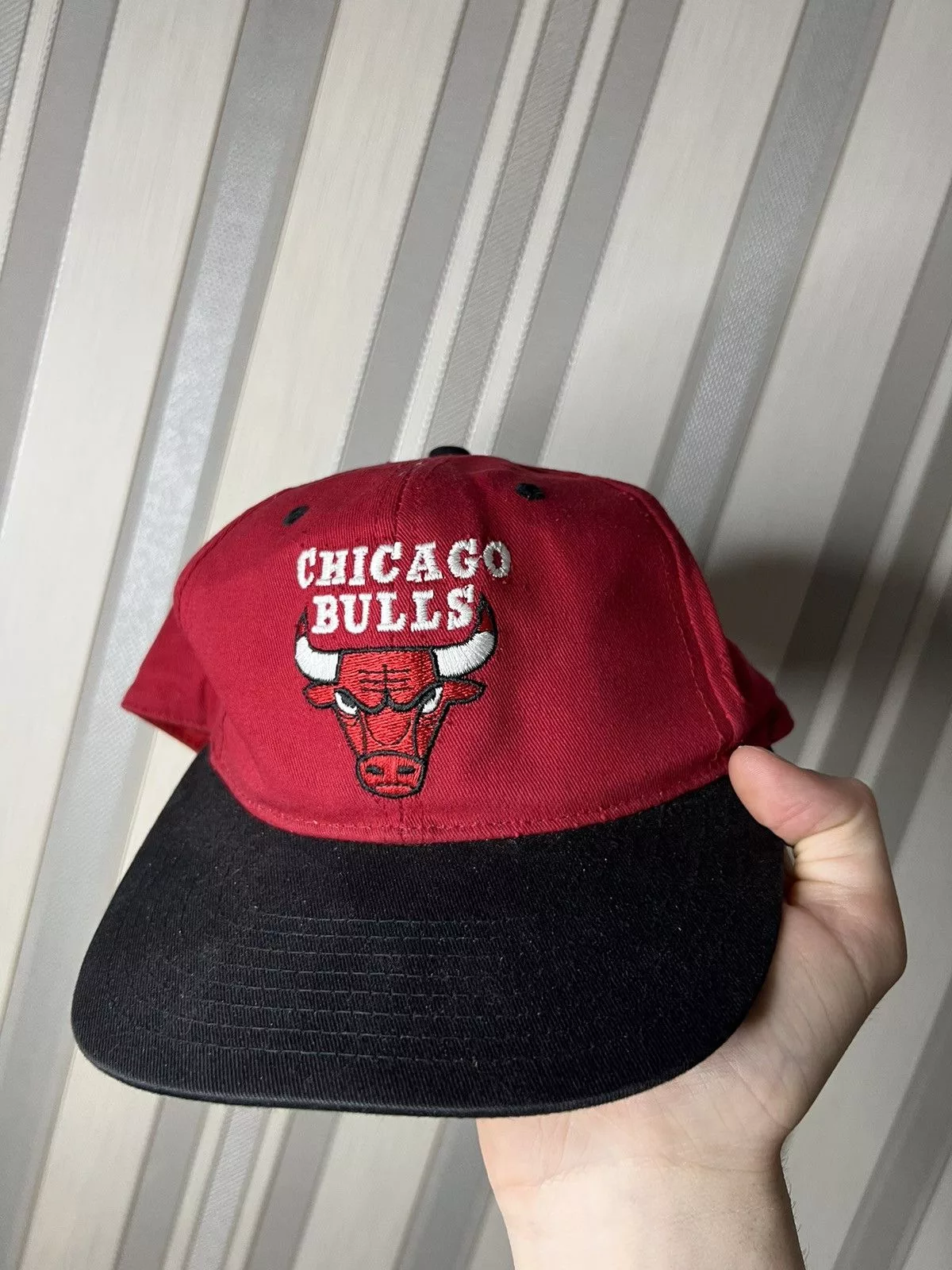 NBA Hats NBA × Vintage Vintage Chicago Bulls Cap Hat NBA Red