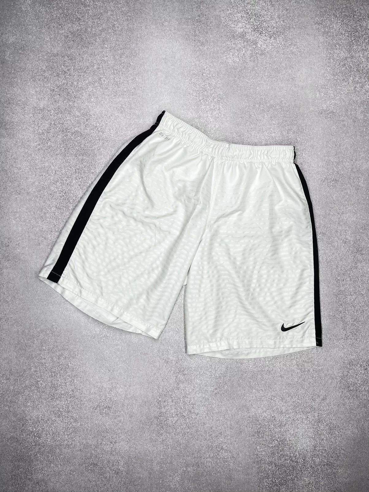 Nike Shorts Nike × Nike ACG × Vintage Mens Nike Dri Fit Shorts White Y2K Drill Size L