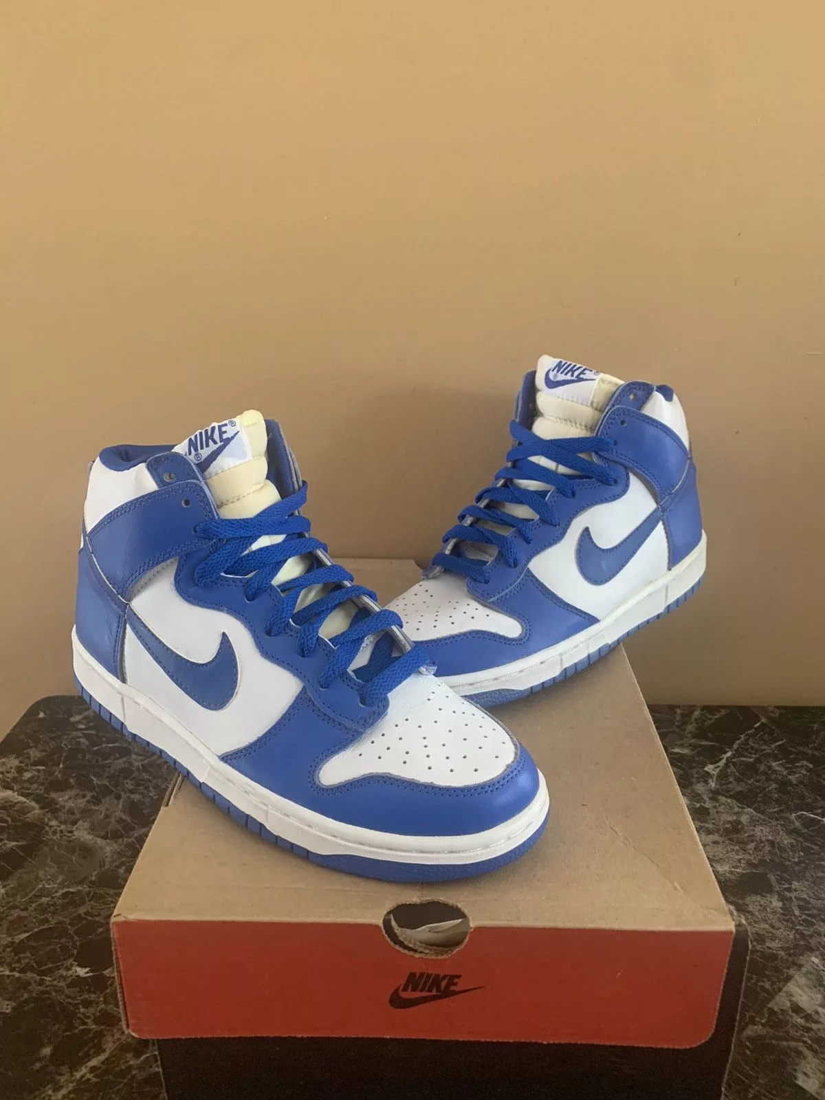 Nike Hi Top Sneakers Nike Dunk High LE 1999 Kentucky Blue