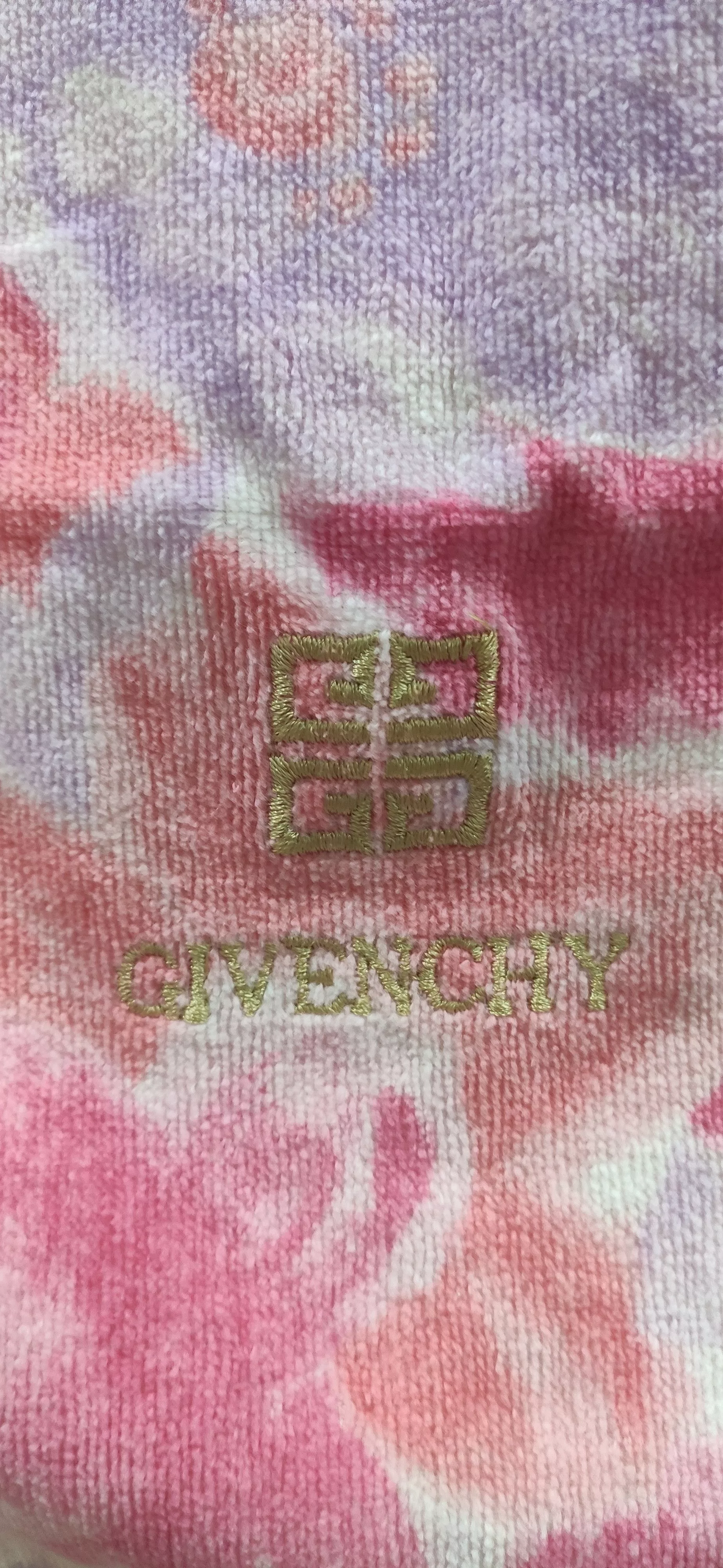 Givenchy Miscellaneous Beautiful Givenchy Gym Towel Pink